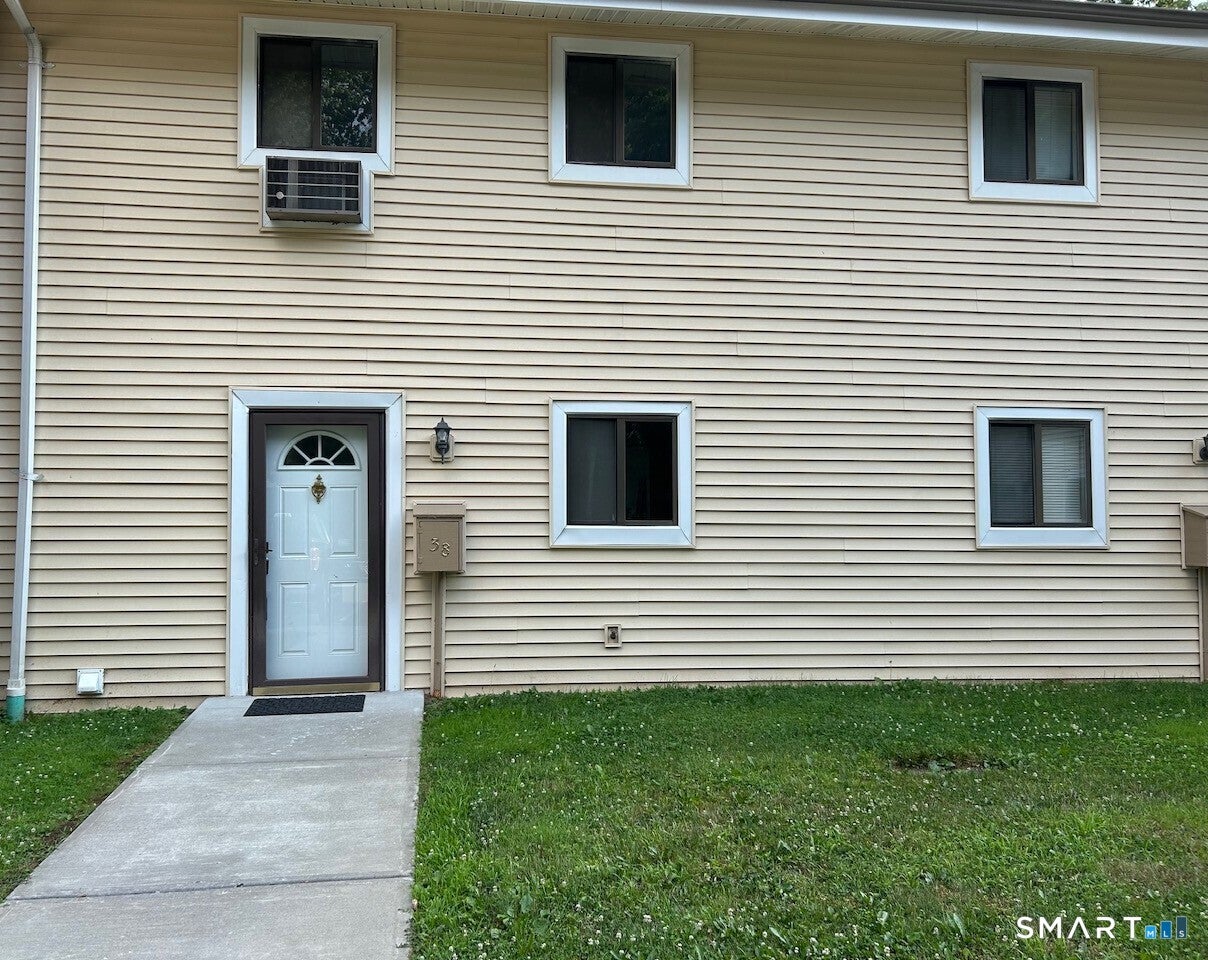 38 Sutton Place 38 — photo