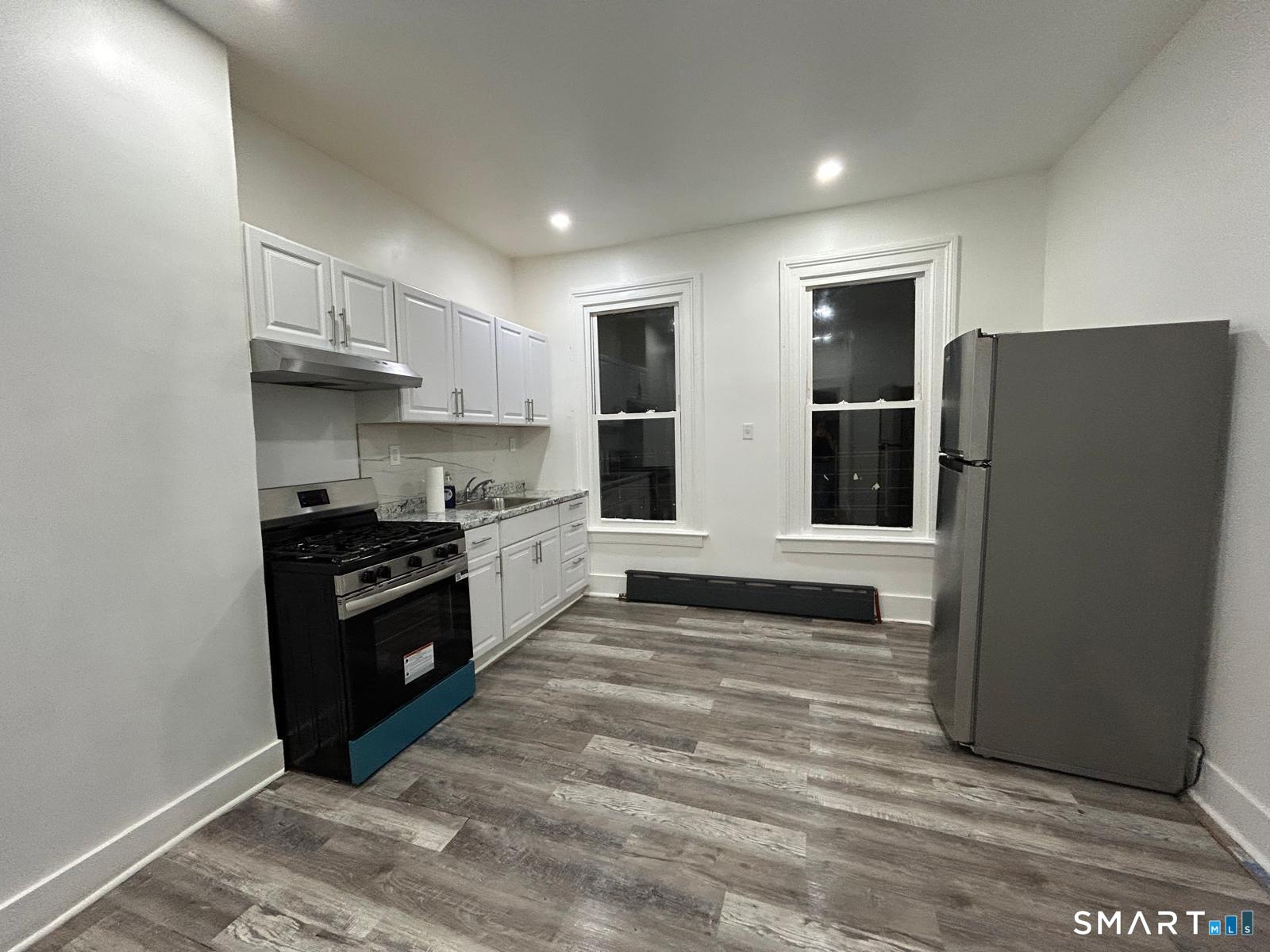 111 Kensington Street — photo
