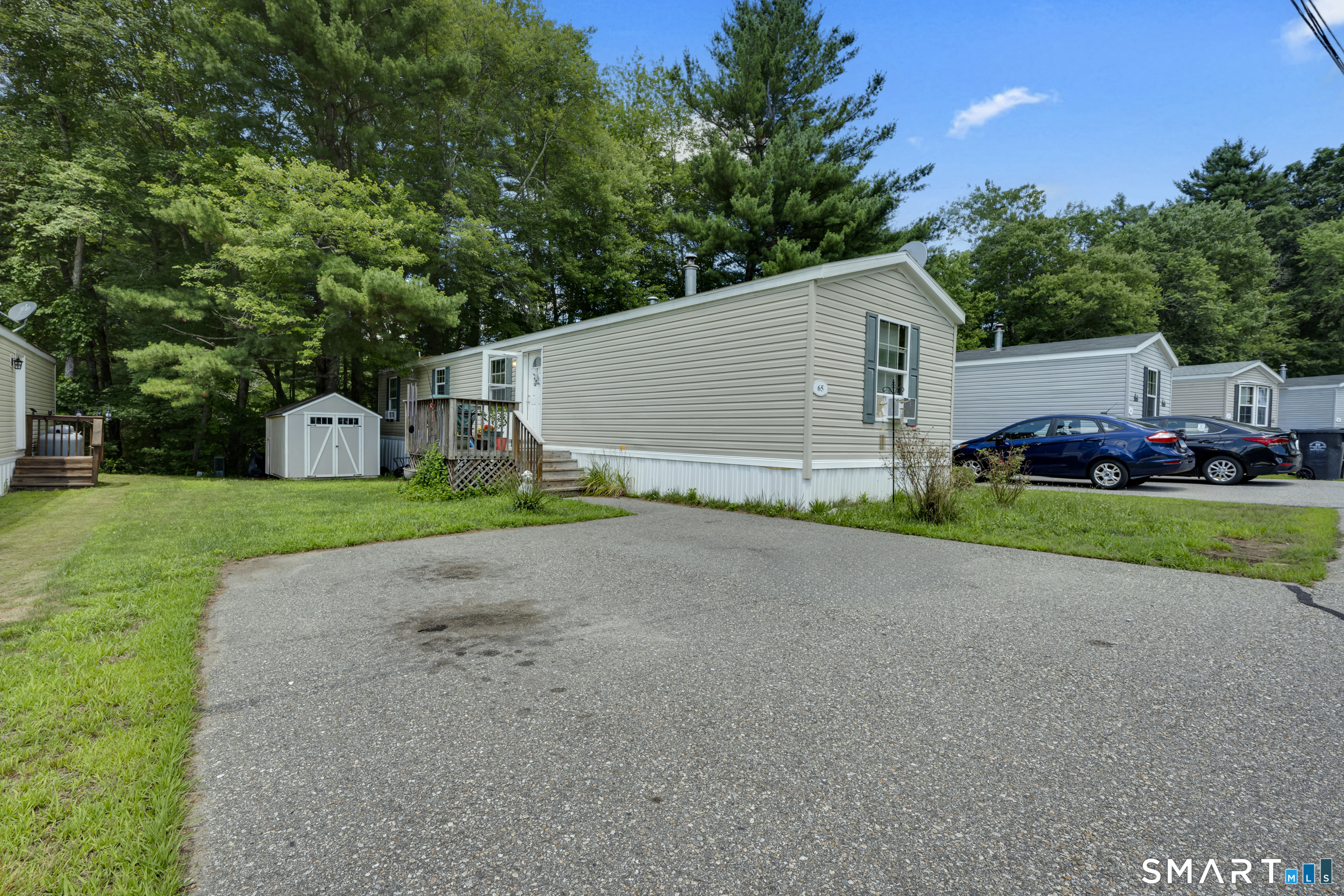65 R And R Park, Killingly, CT 06241 — photo 3