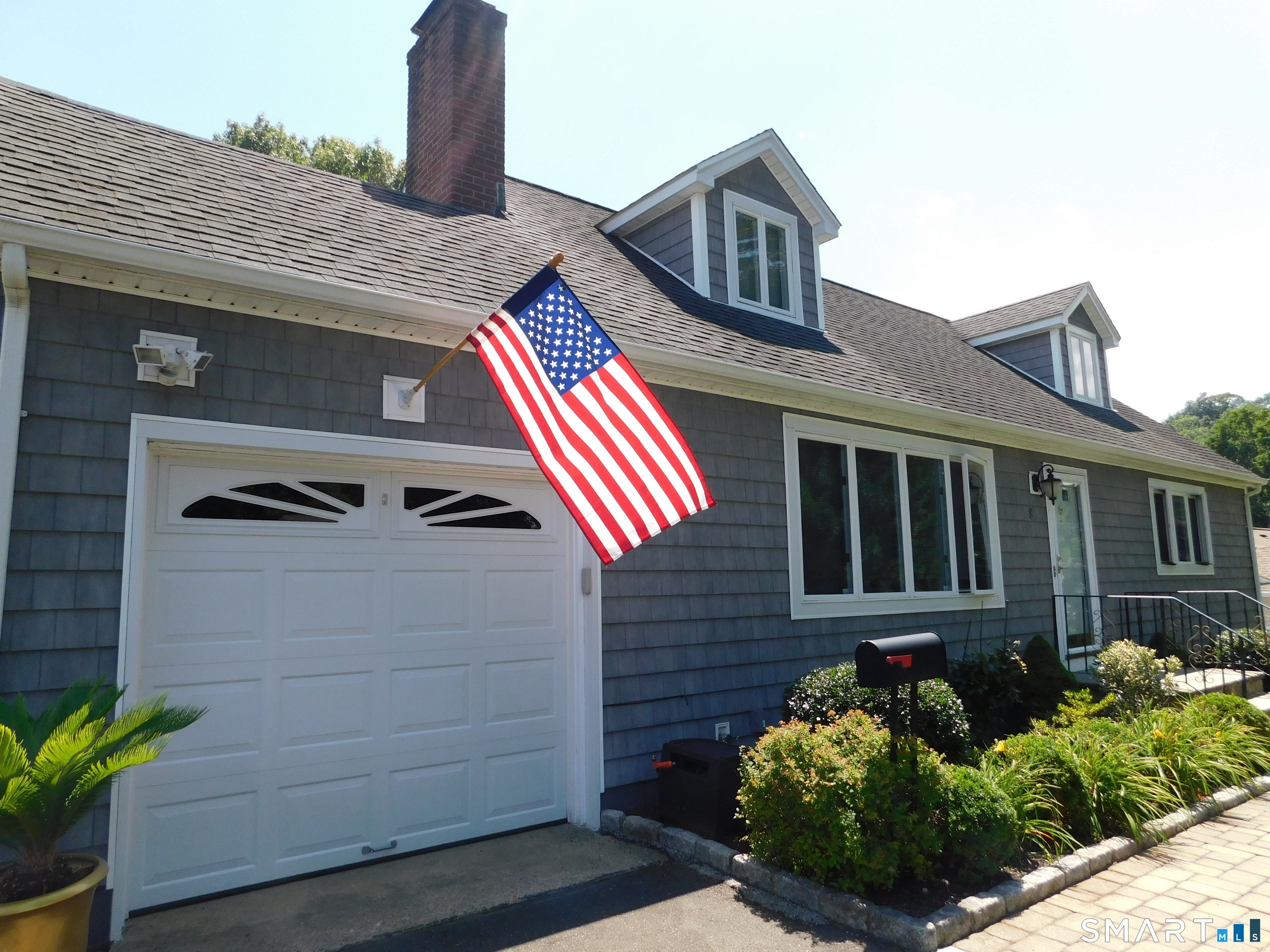 8 Tilden Road — photo