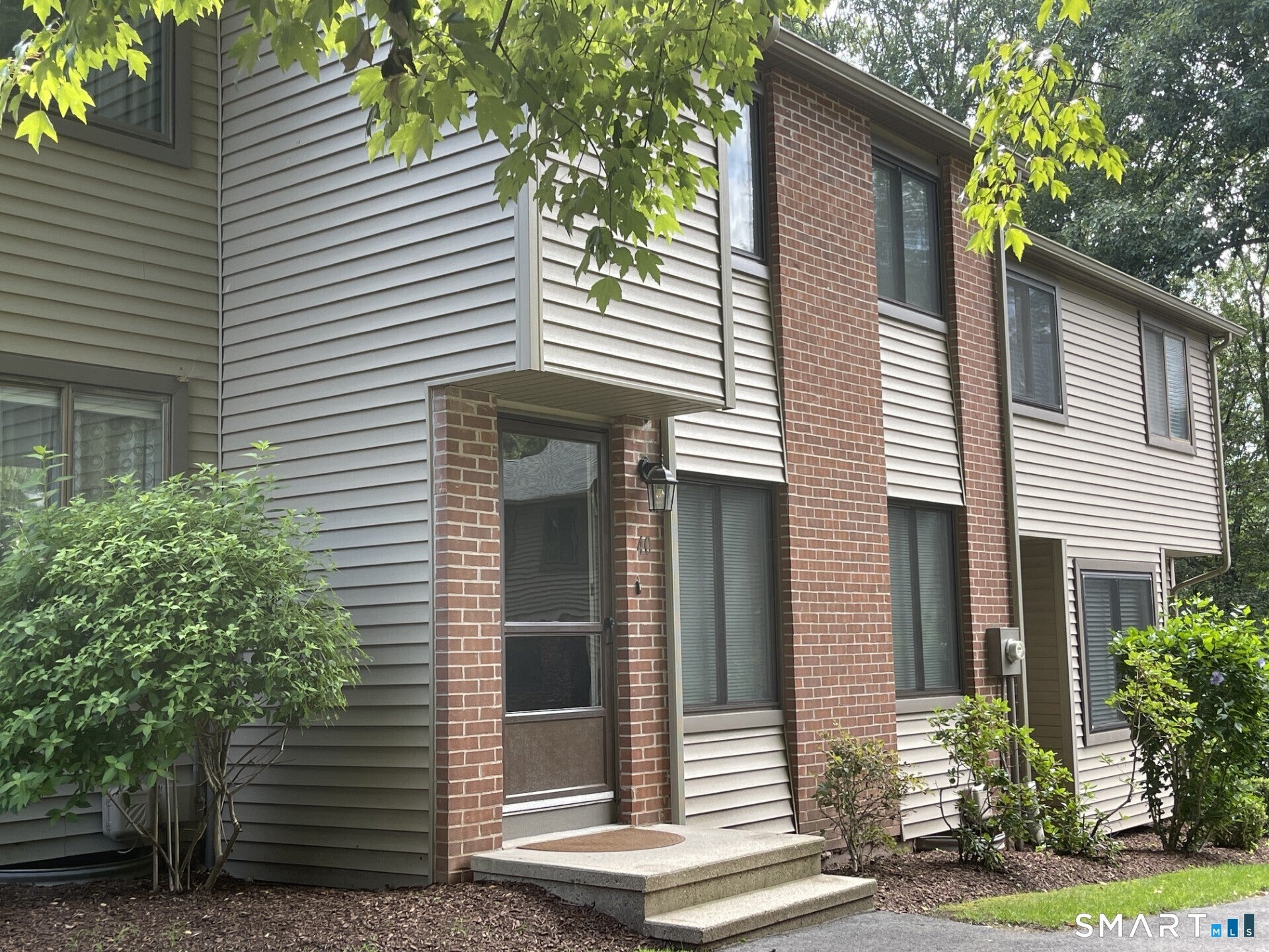 40 Conestoga Way 40 — photo