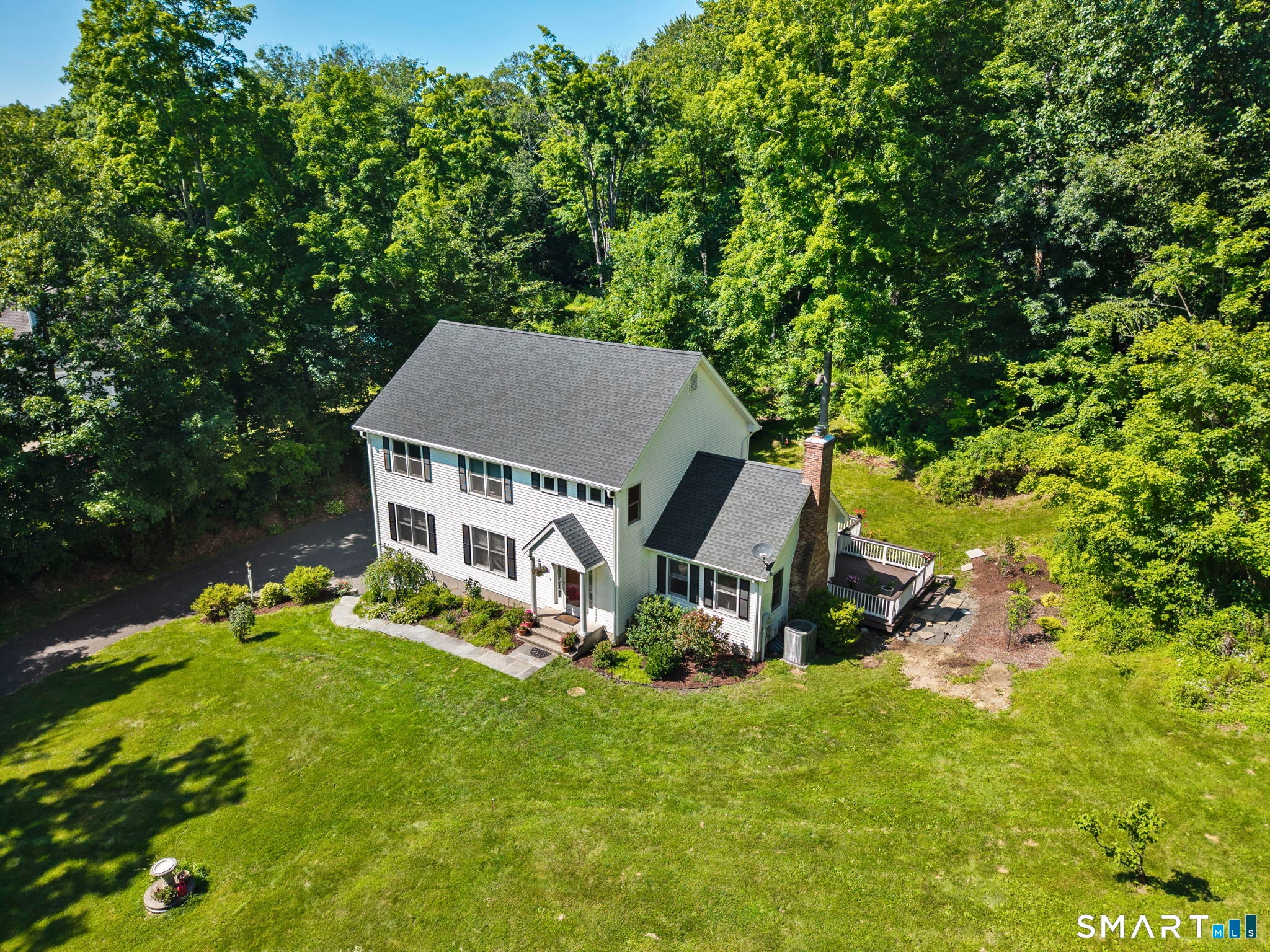 151 Lantern Park Lane South — photo