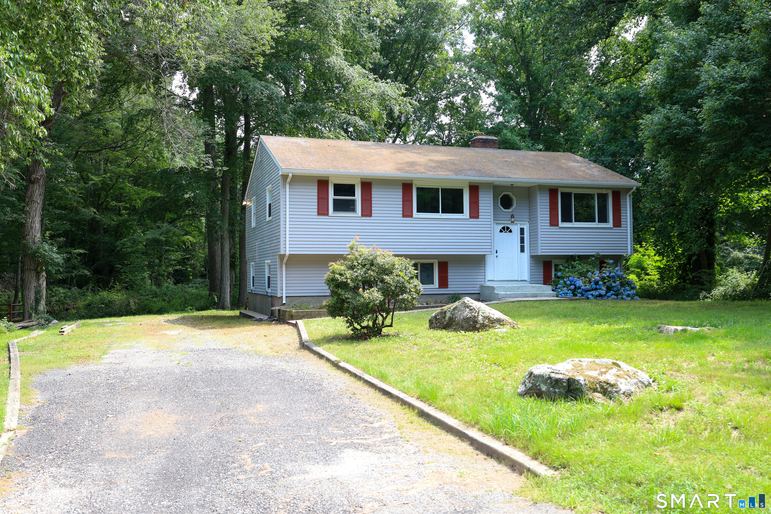 13 Victoria Lane — photo