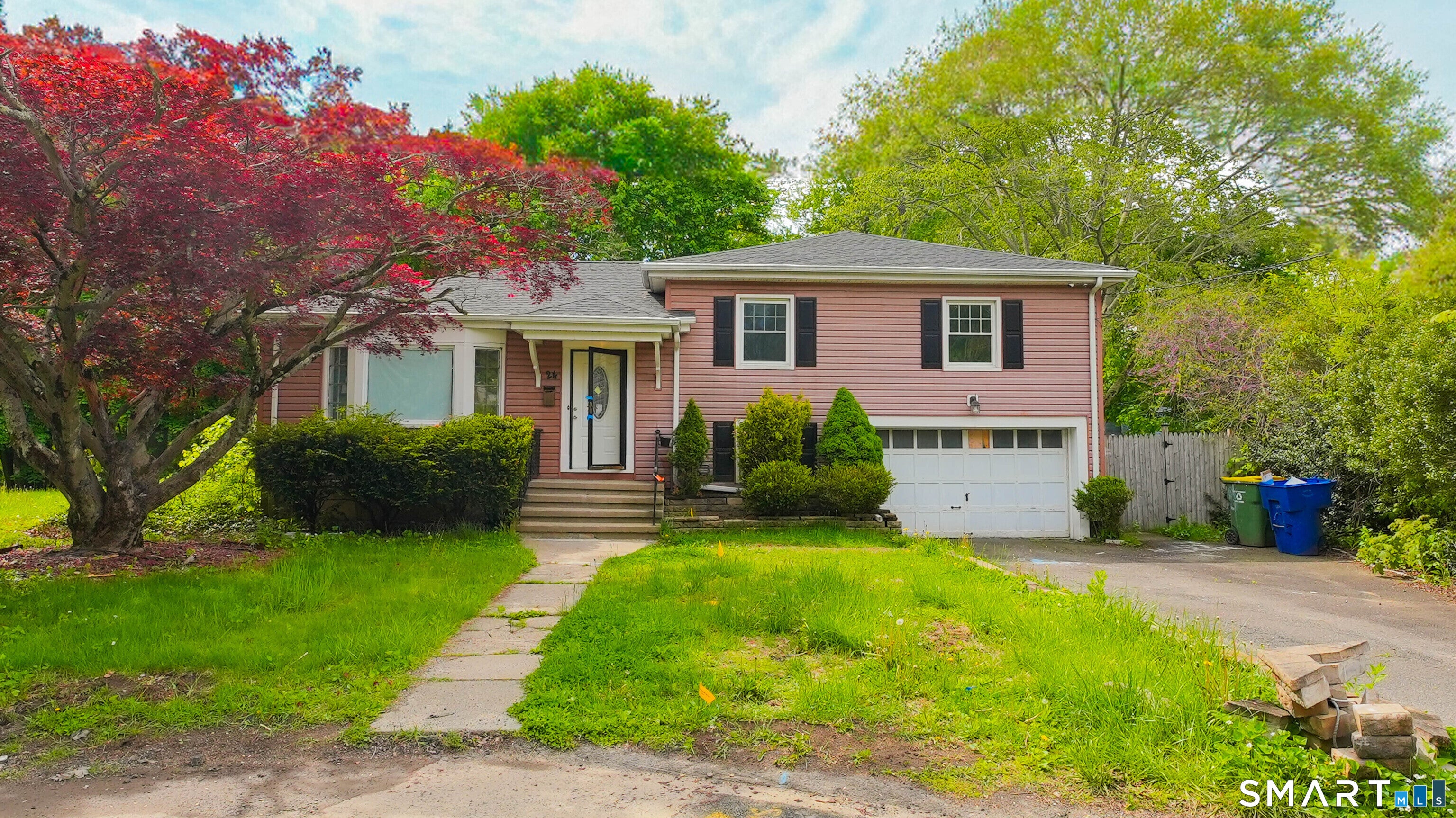 24 Sunfield Circle — photo