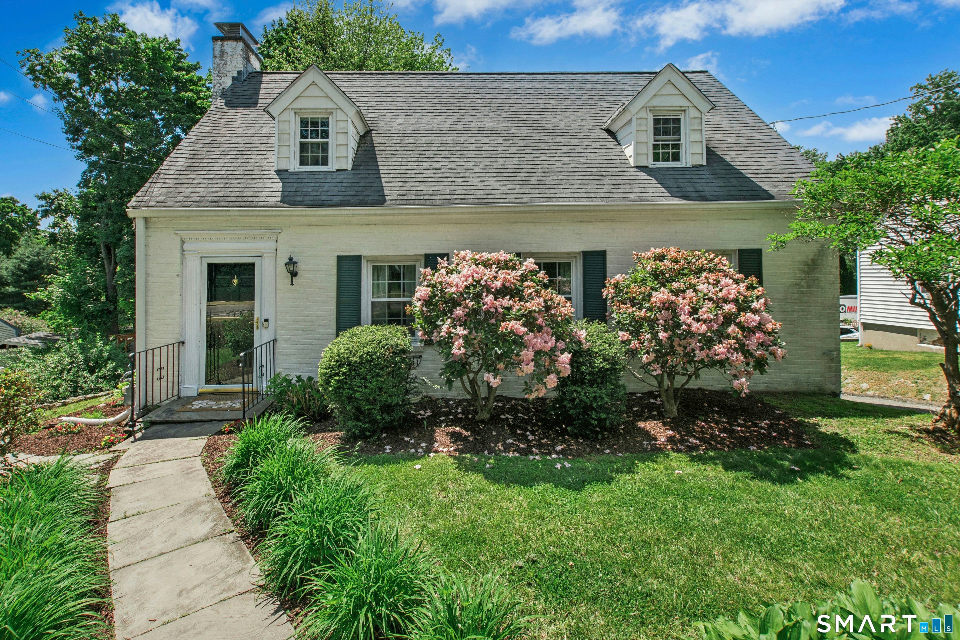 2231 Easton Turnpike — photo