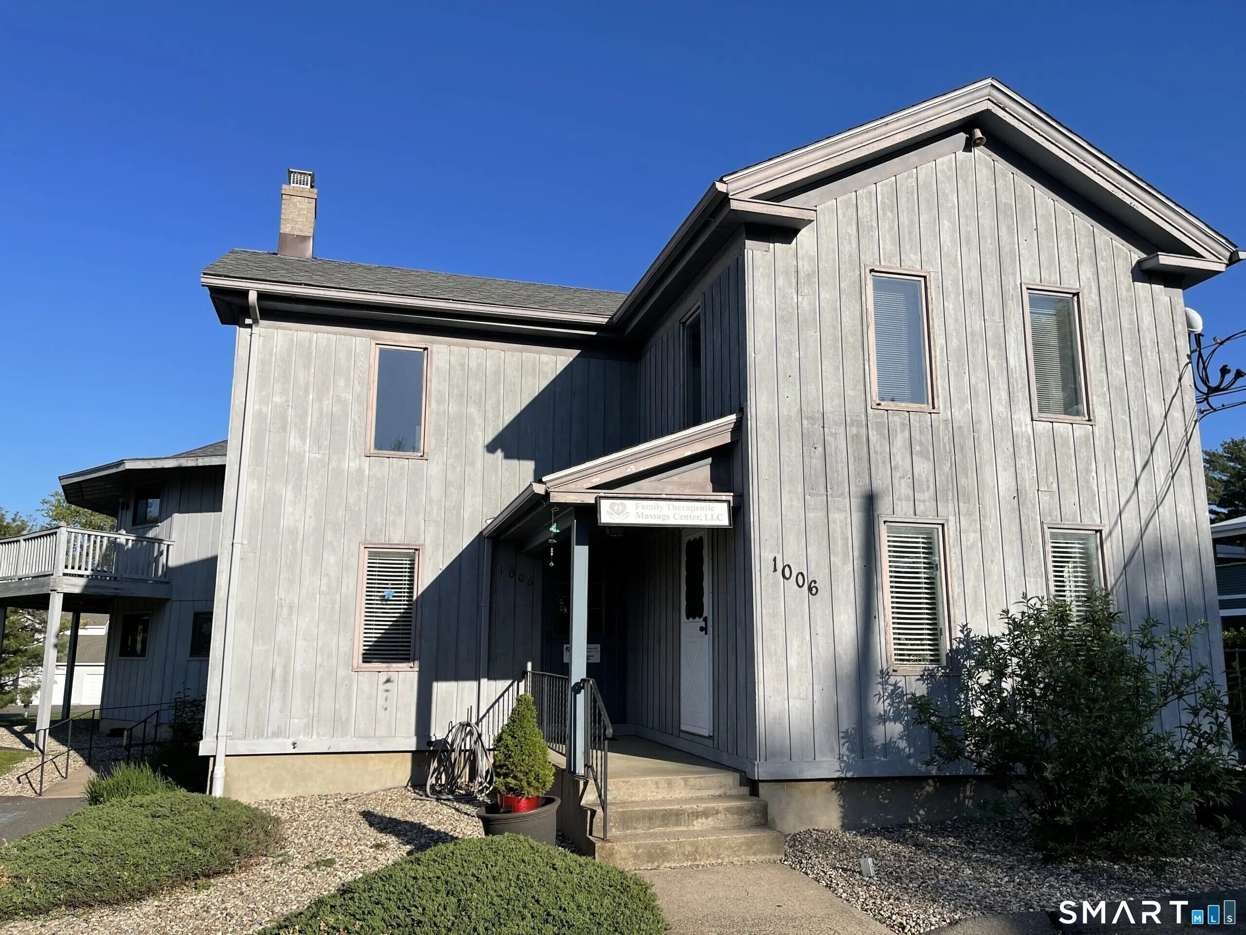 1006 South Main Street — photo