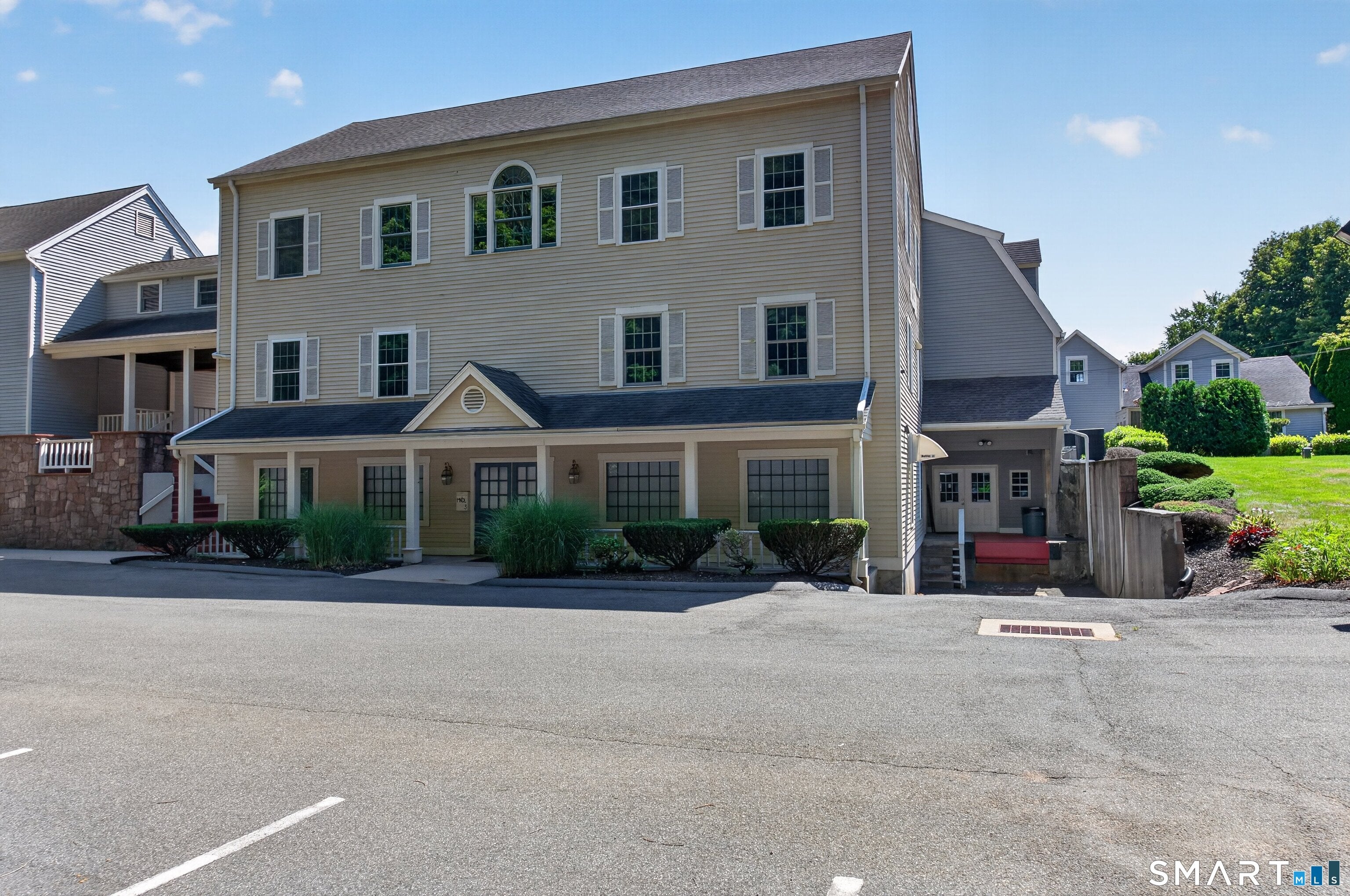 908 South Meriden Road 3 — photo