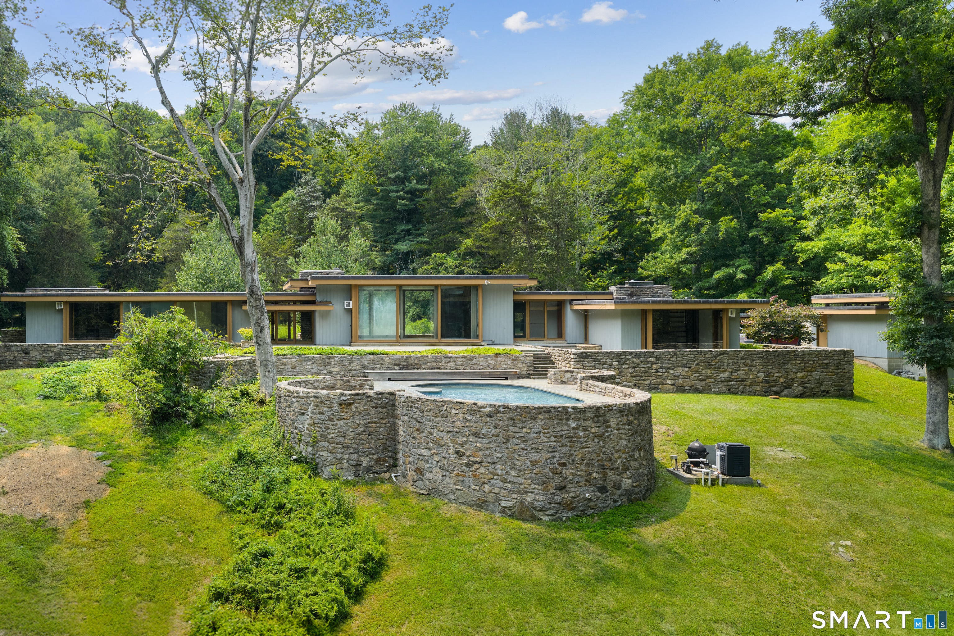 192 Cross Ridge Road — photo