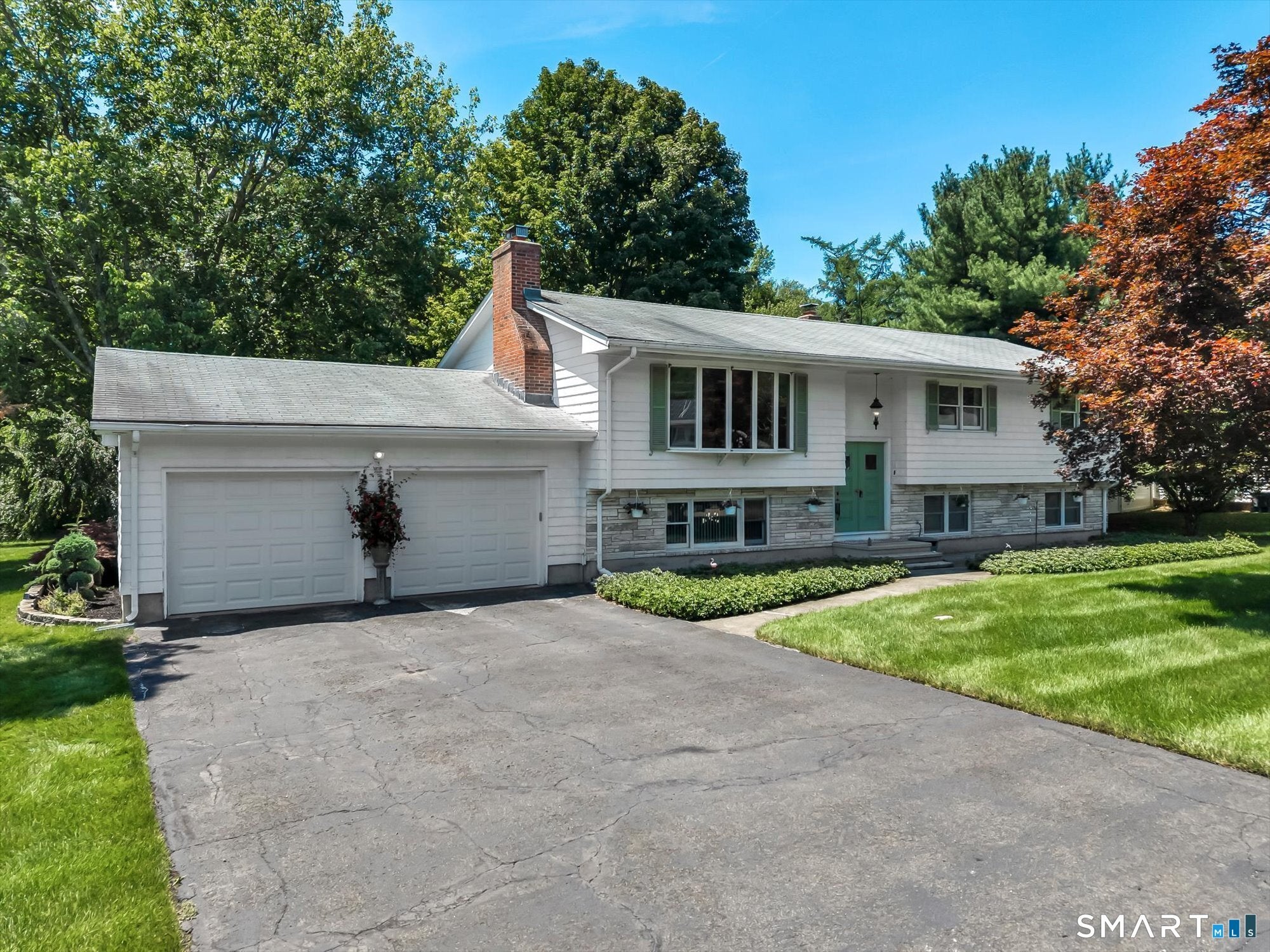 73 Rolling Ridge Road — photo