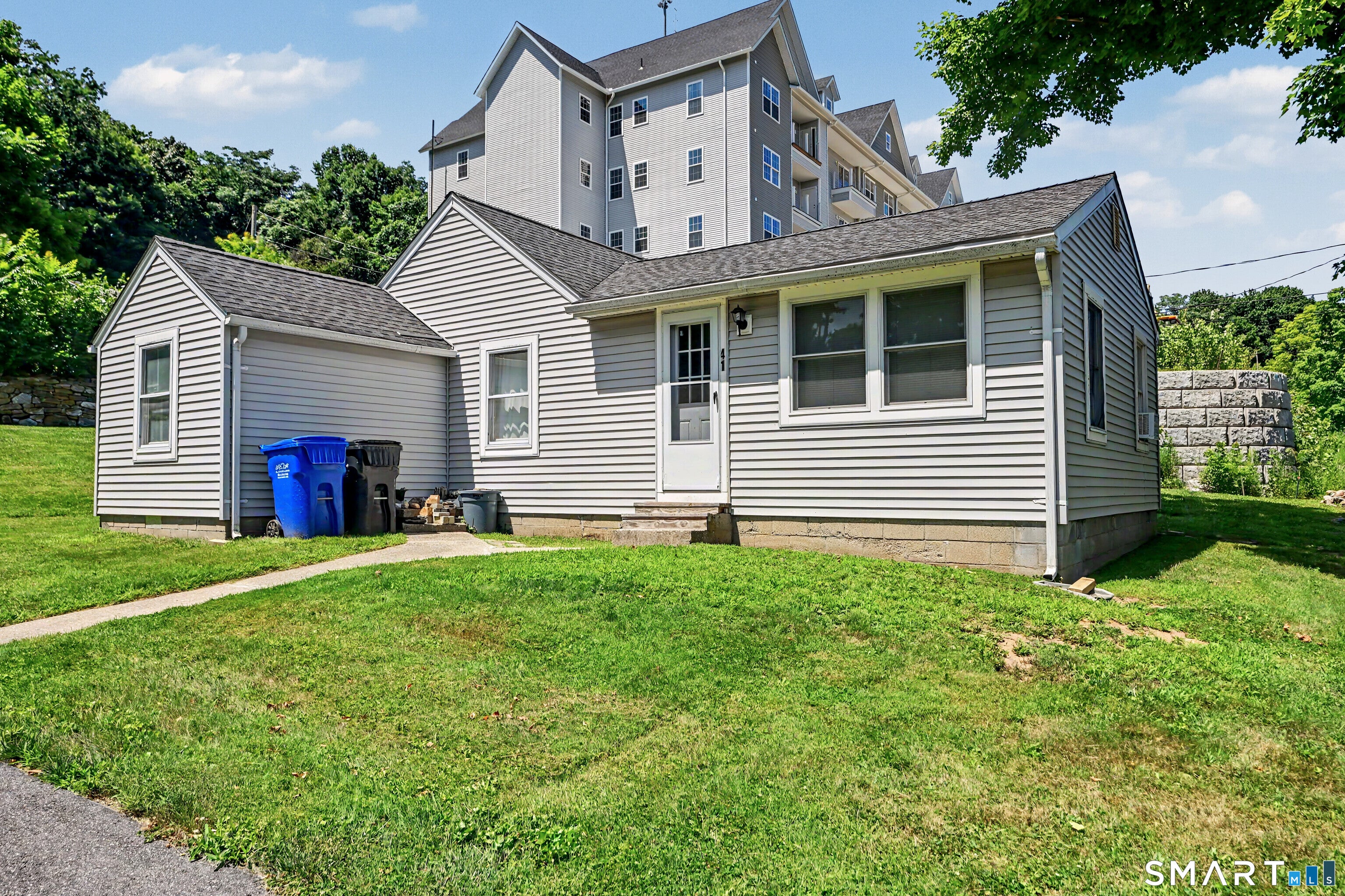 41 Poplar Street — photo