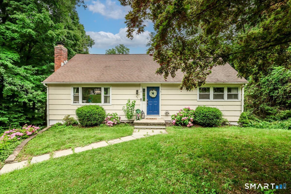 45 Overlook Drive — photo
