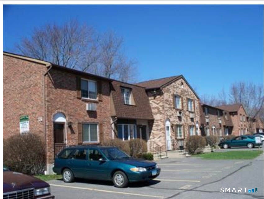 76 Sharon Road 6 — photo
