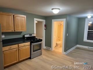 14 Svea Avenue — photo