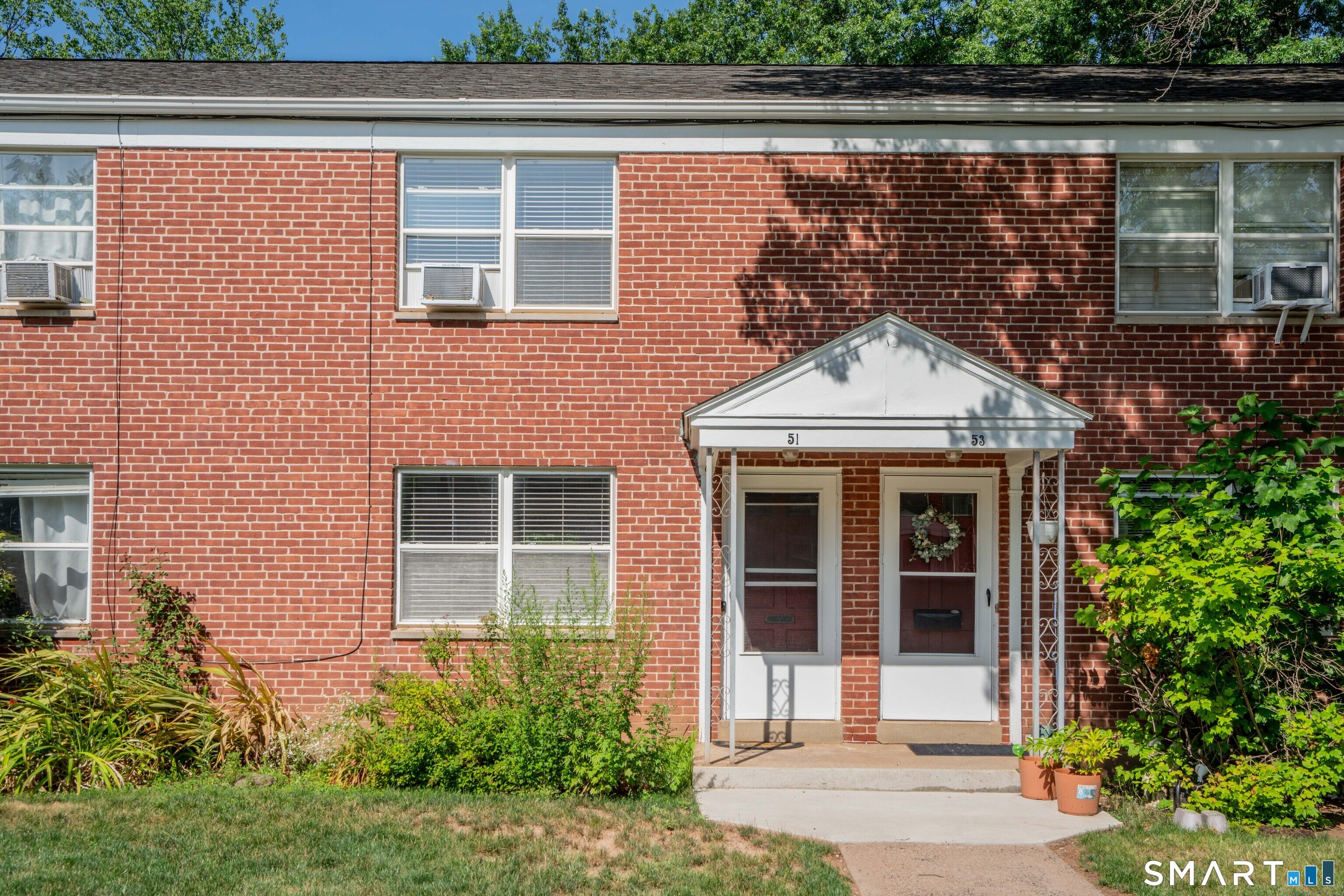 51 Arnold Way 51 — photo