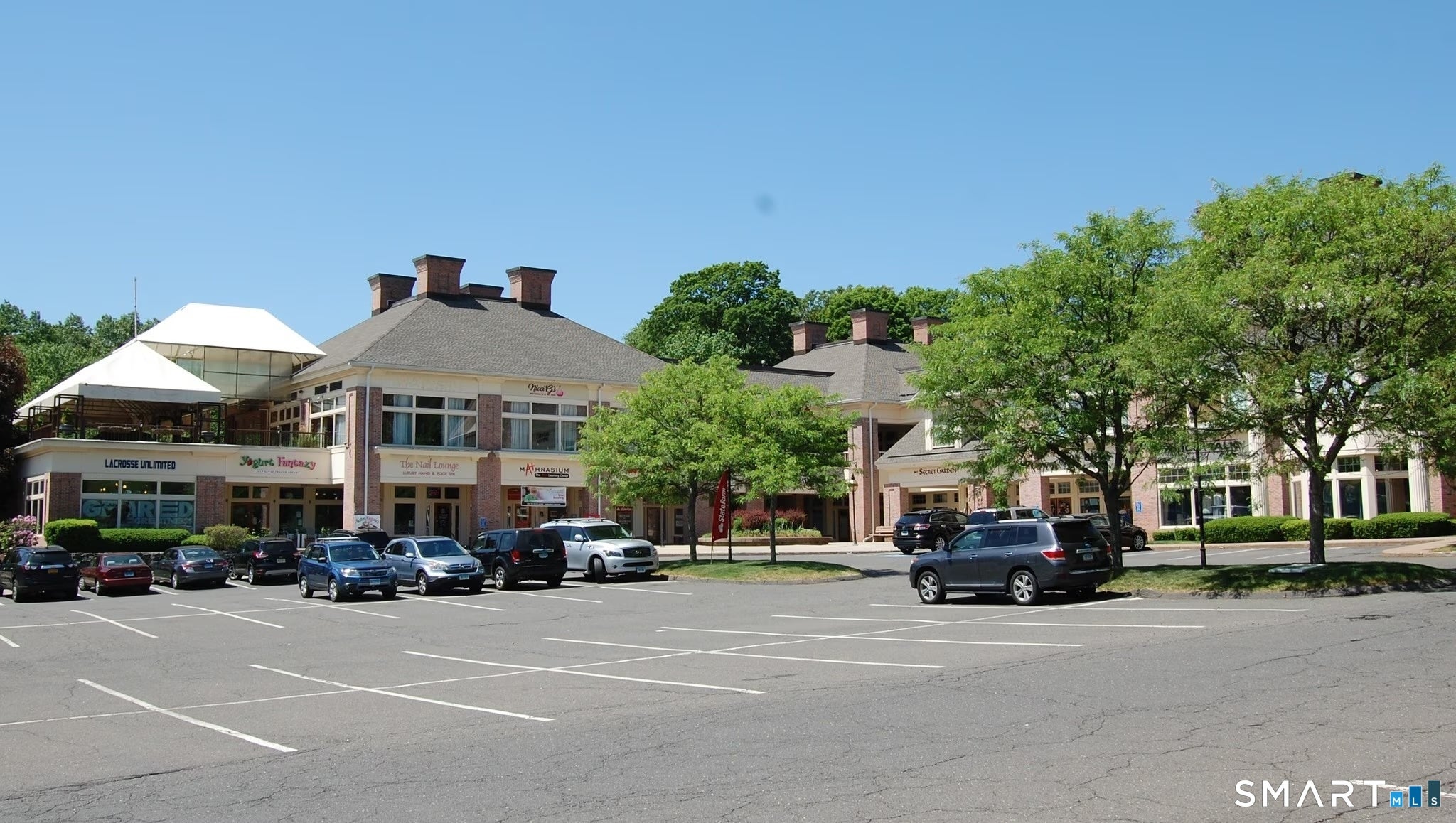 51 East Main Street — photo