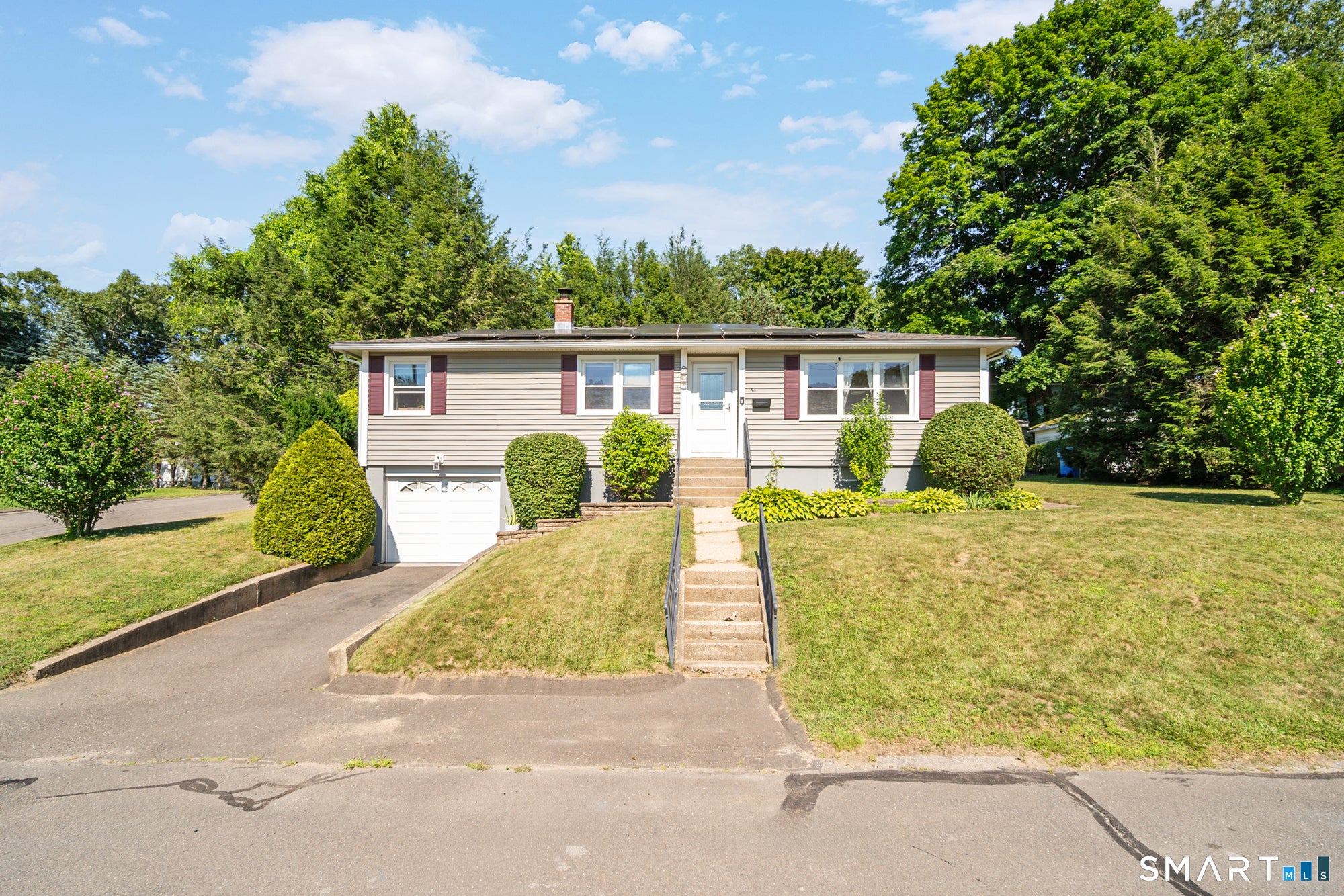154 Parklawn Drive — photo