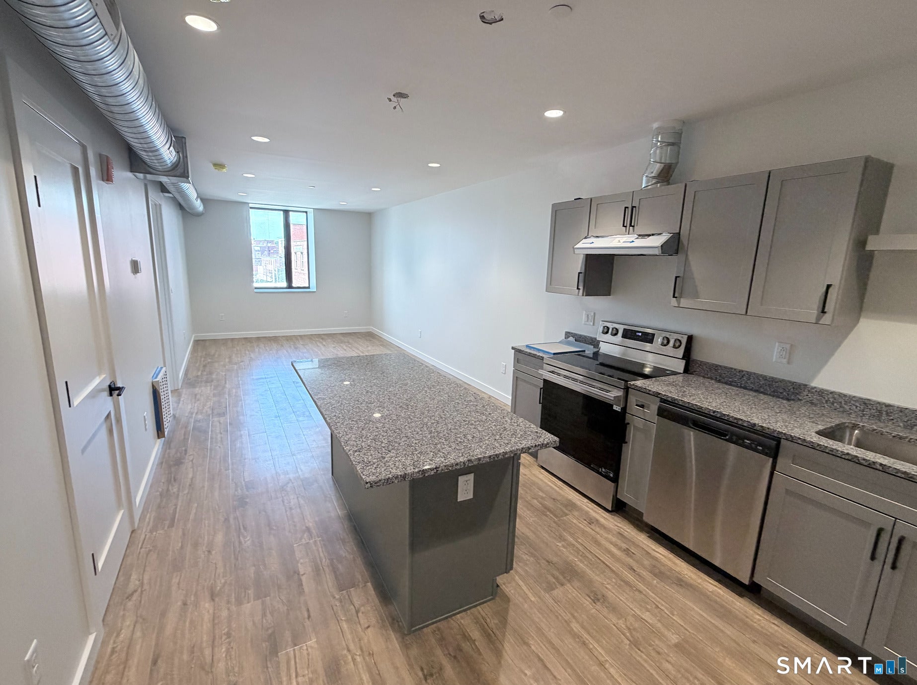 345 Main Street C-301 — photo