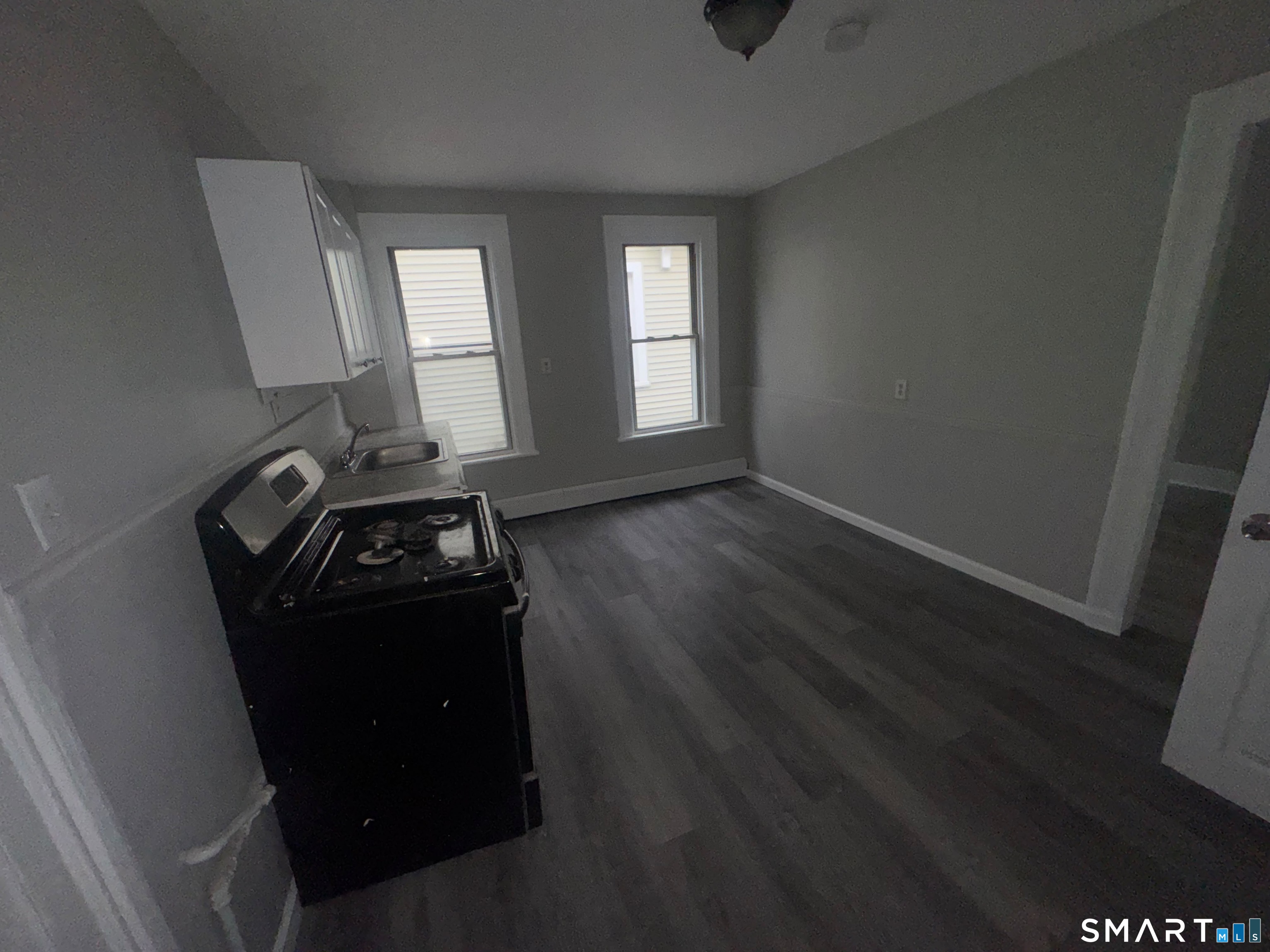 1092 East Main Street 1st — photo