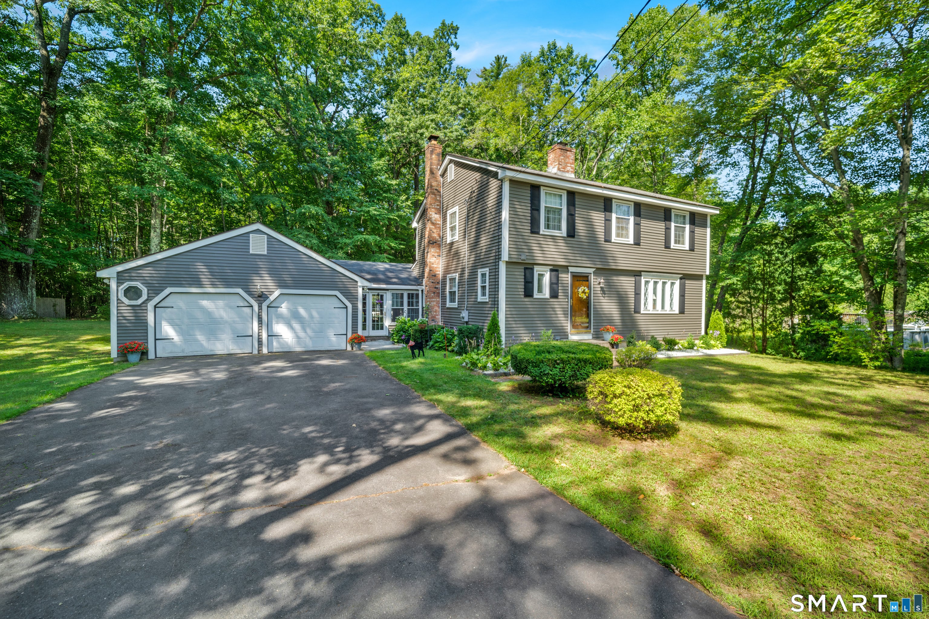Home in Suffield, CT 06078 — photo 2
