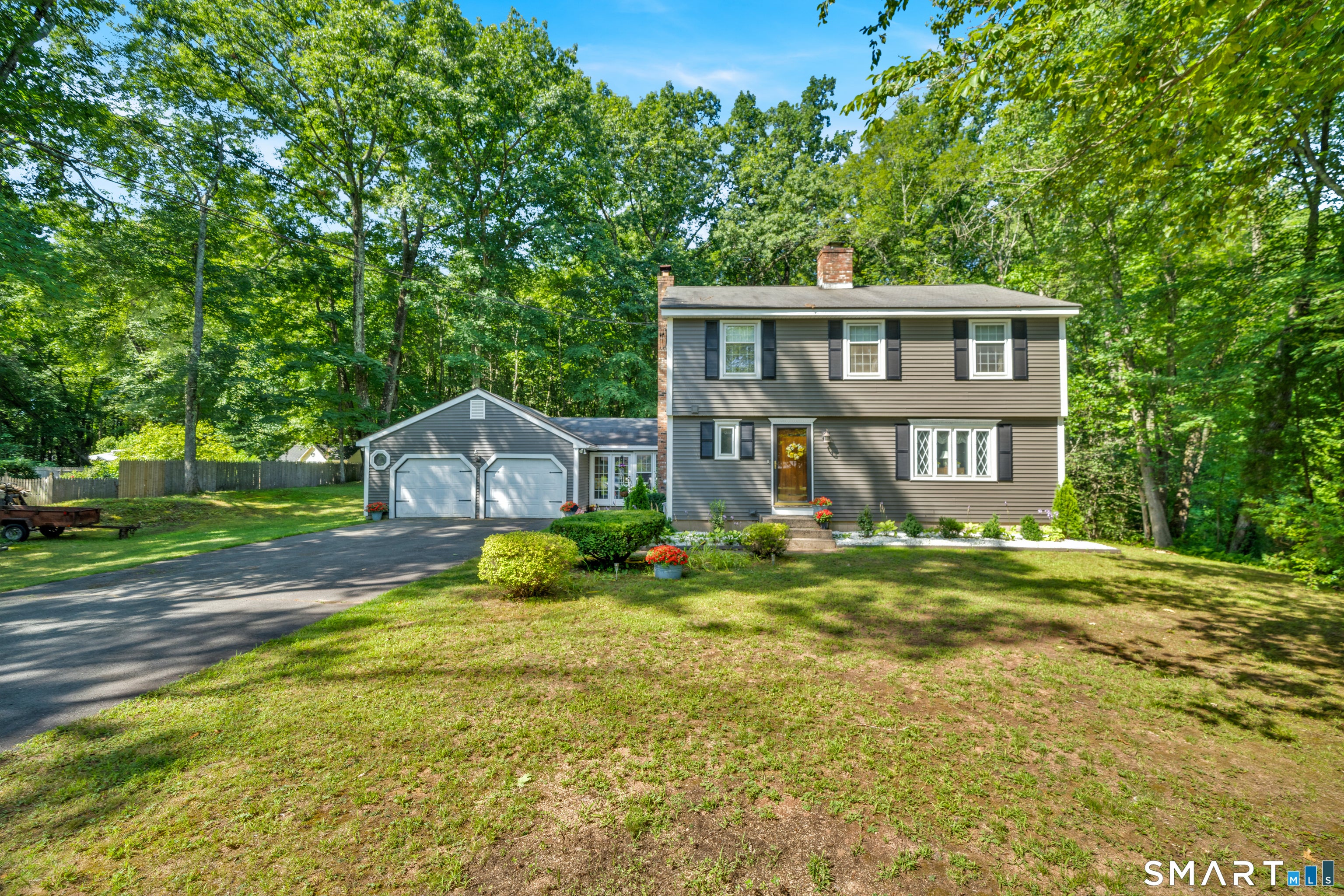 Home in Suffield, CT 06078 — photo 3