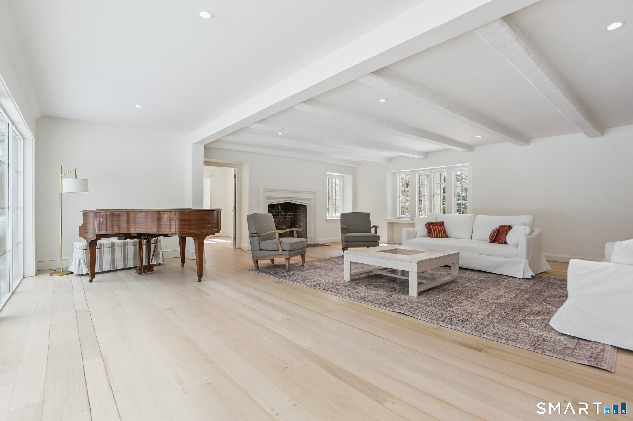 1085 Ridge Road, Hamden, CT 06517 — photo 2