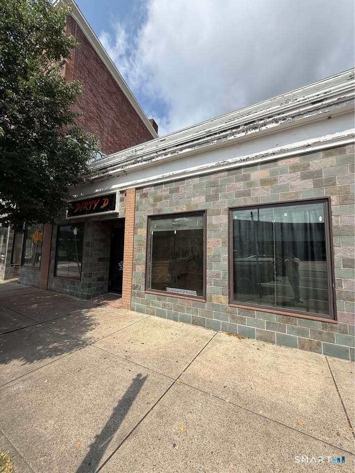 1296 State Street 3 — photo