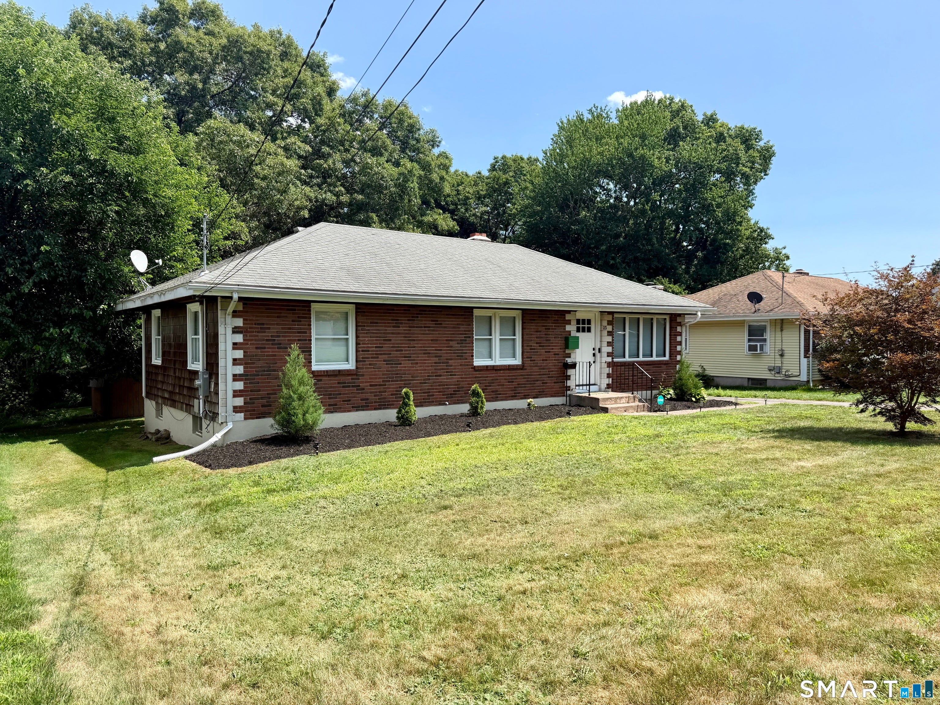 25 Radding Street, Manchester, CT 06042 — photo 3