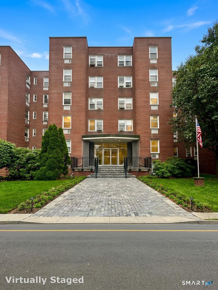 39 Glenbrook Road 1H — photo