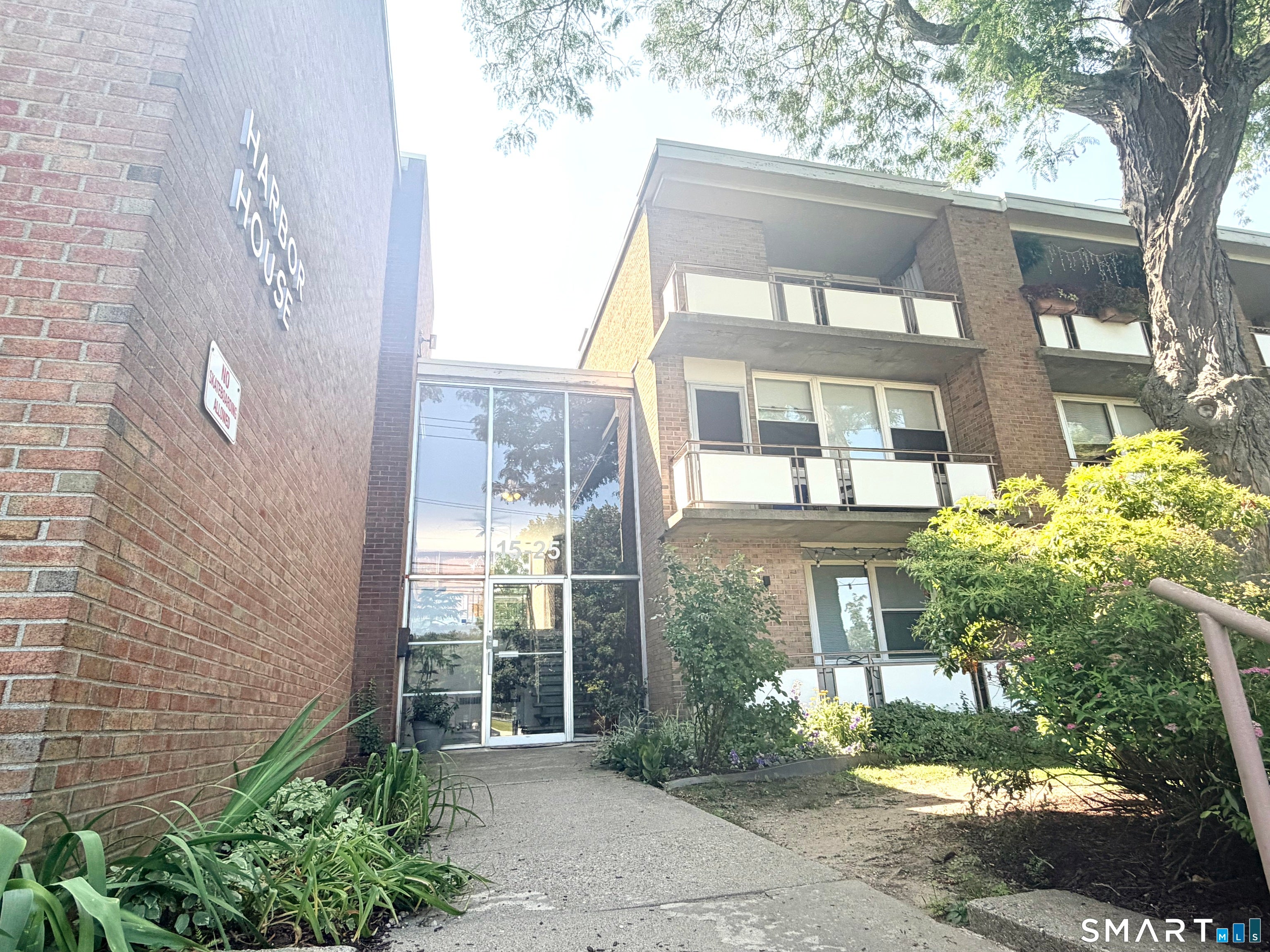 15 Ellsworth Street 7 — photo