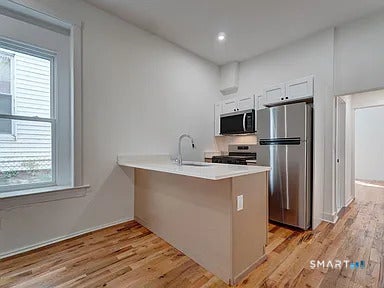 522 Elm Street 3 — photo