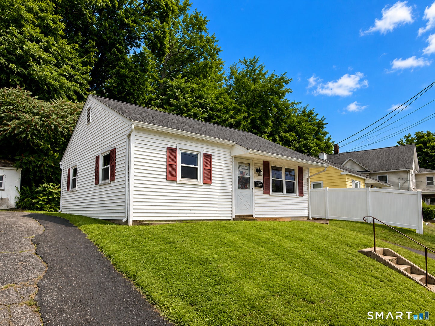298 New Litchfield Street — photo