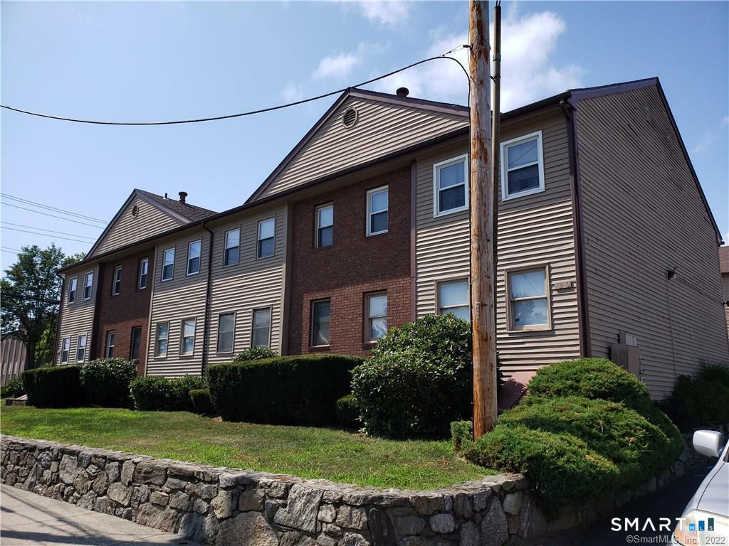 1300 Capitol Avenue C — photo