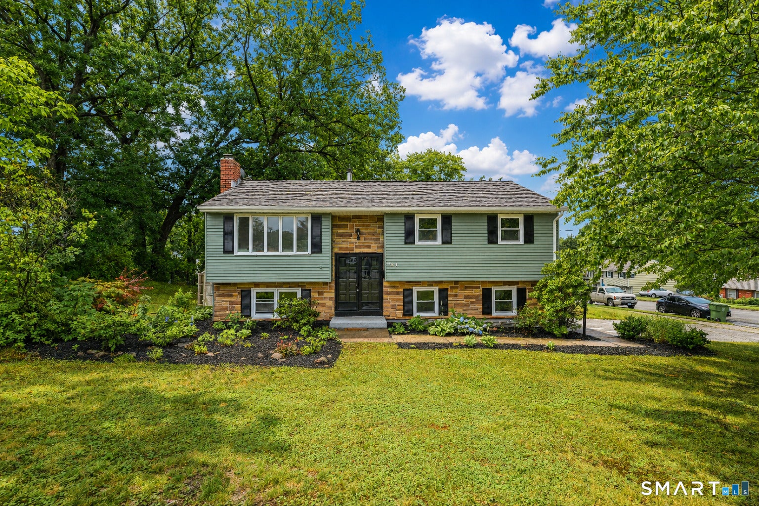 225 Stonecrest Drive — photo