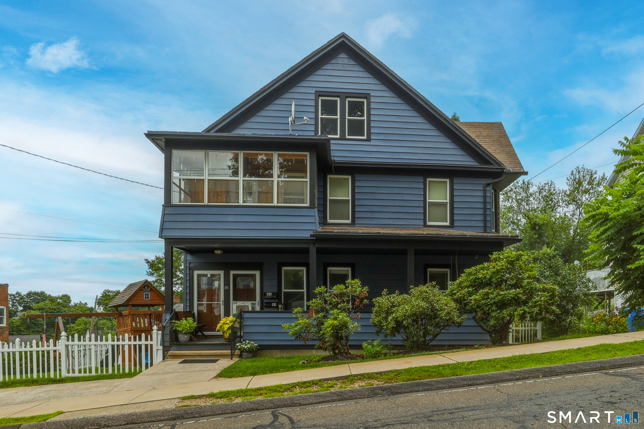 44-46 Perry Hill Road — photo