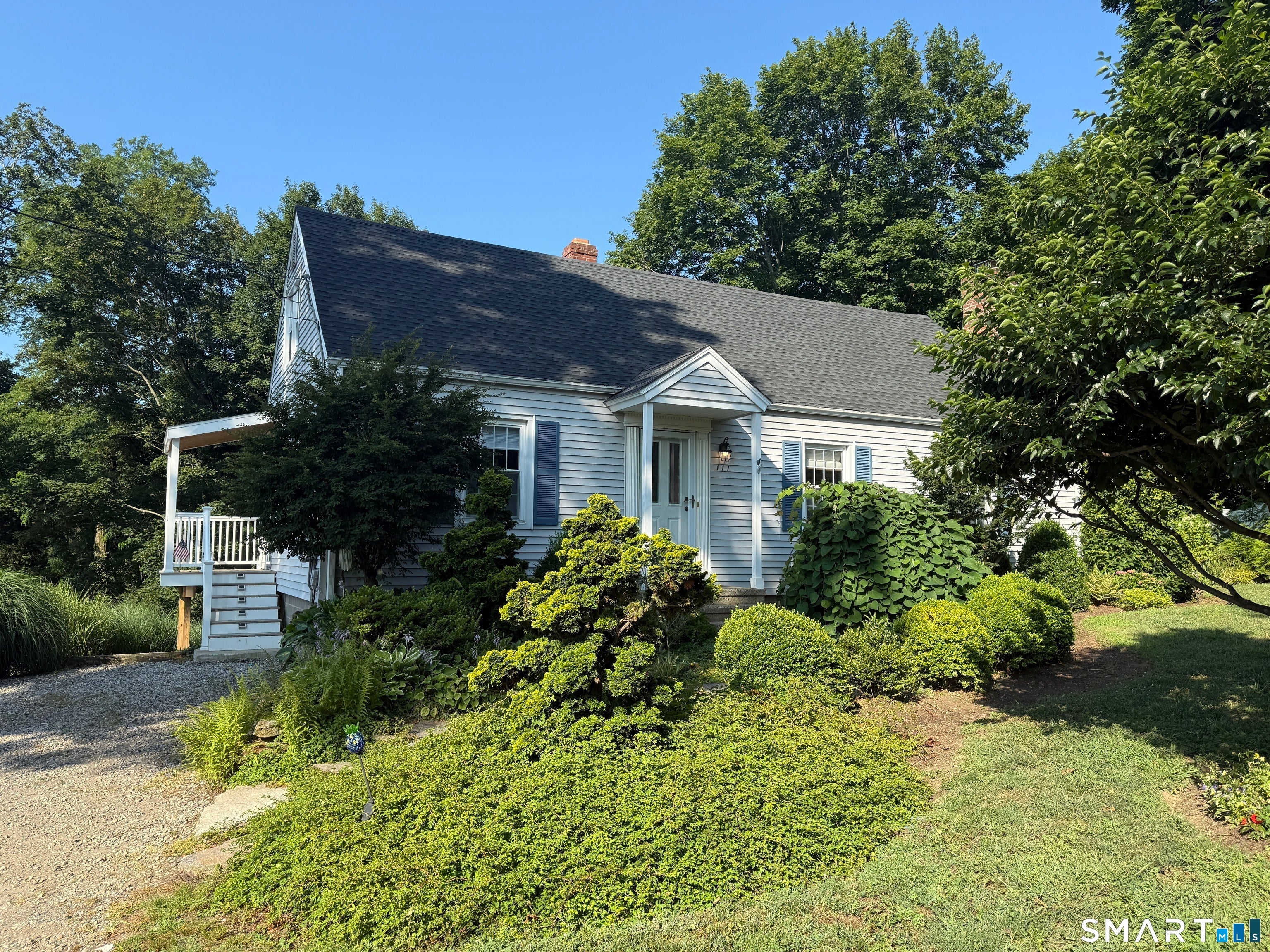 111 Mill Hill Road — photo