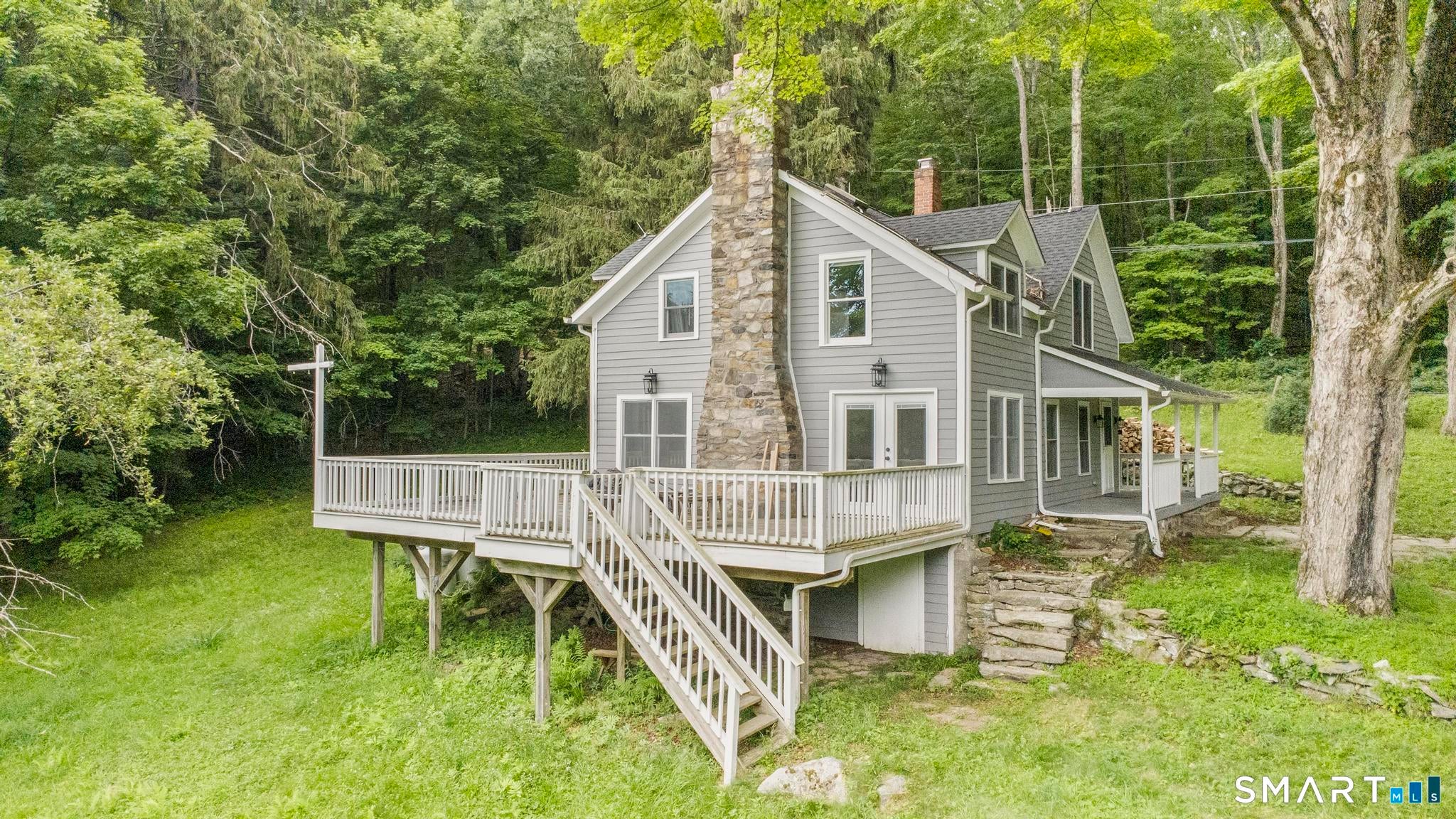 317 Skiff Mountain Road — photo