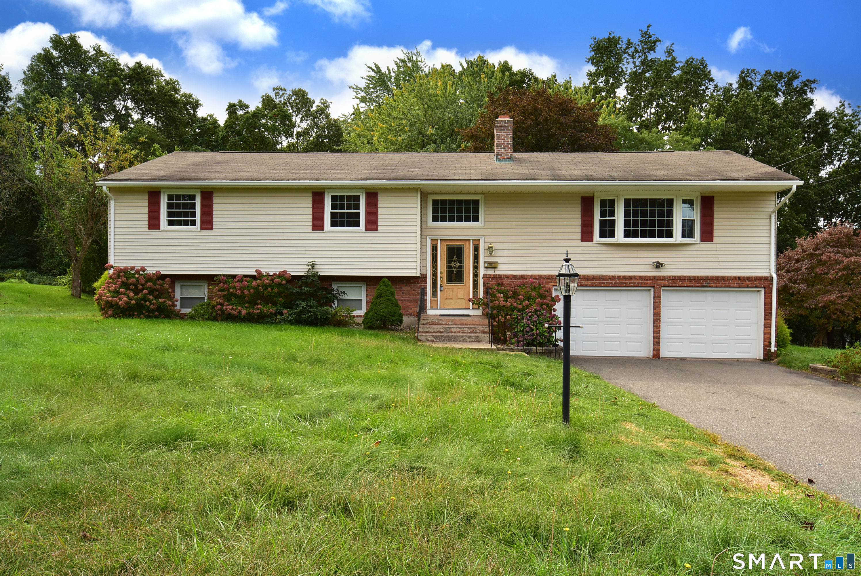 50 Valley View Drive — photo
