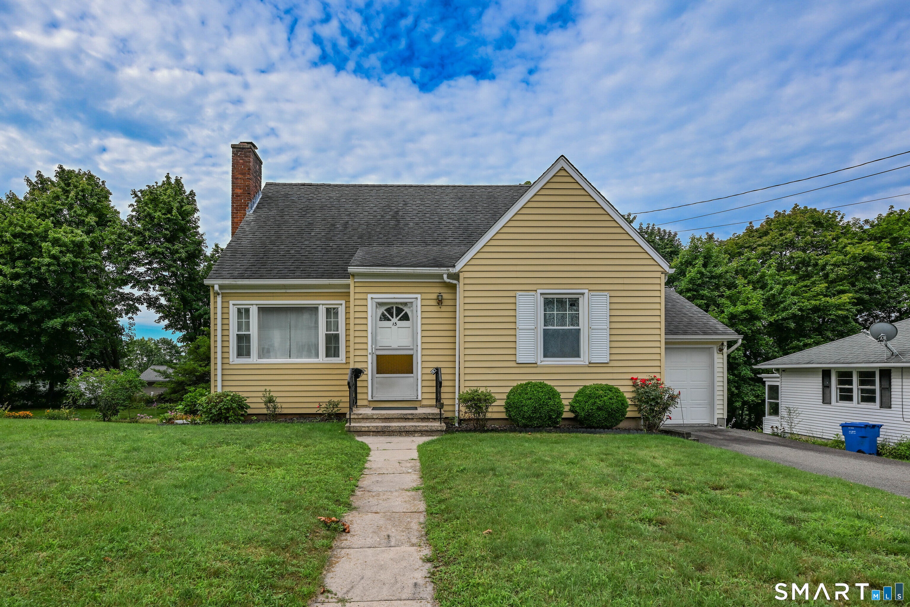 15 Brookdale Road — photo