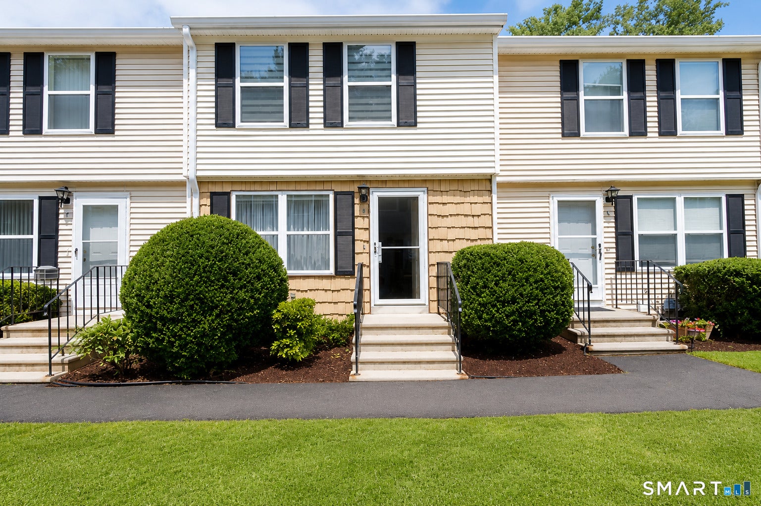 4 Mulberry Lane 4 — photo