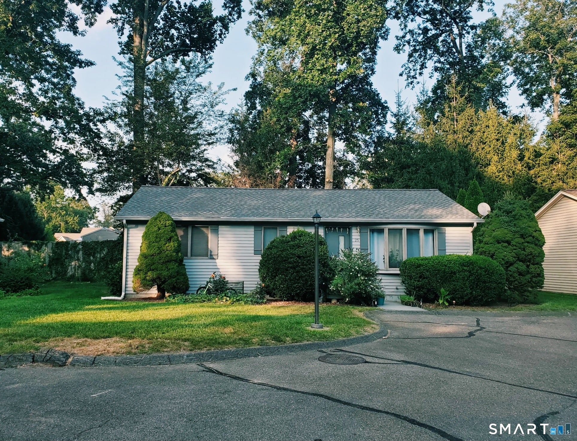 25 Oakview Circle — photo