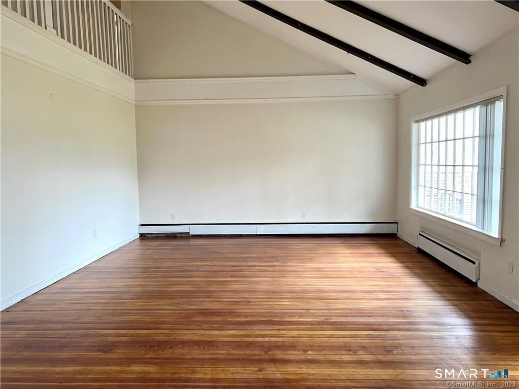 39 Waterbury Road a1 — photo