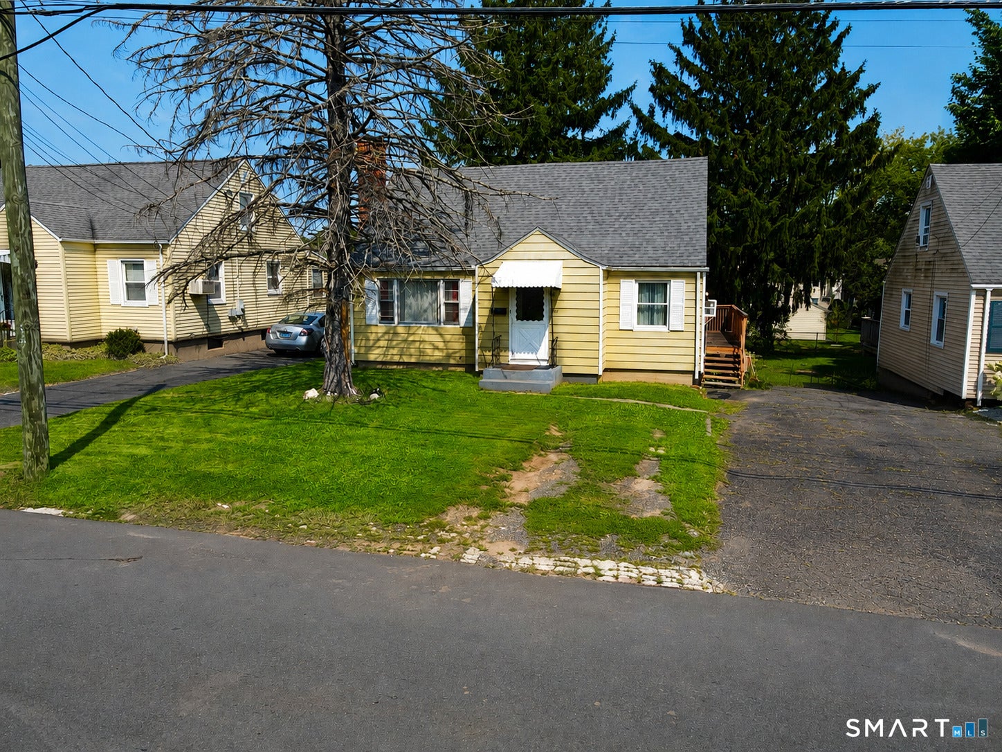 77 McClintock Street — photo