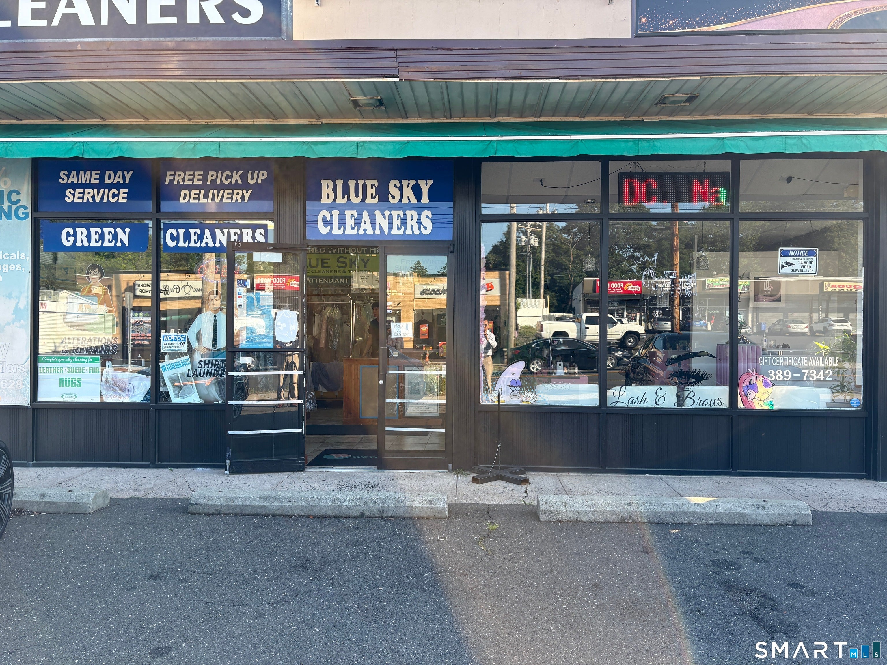 Whalley Avenue — photo