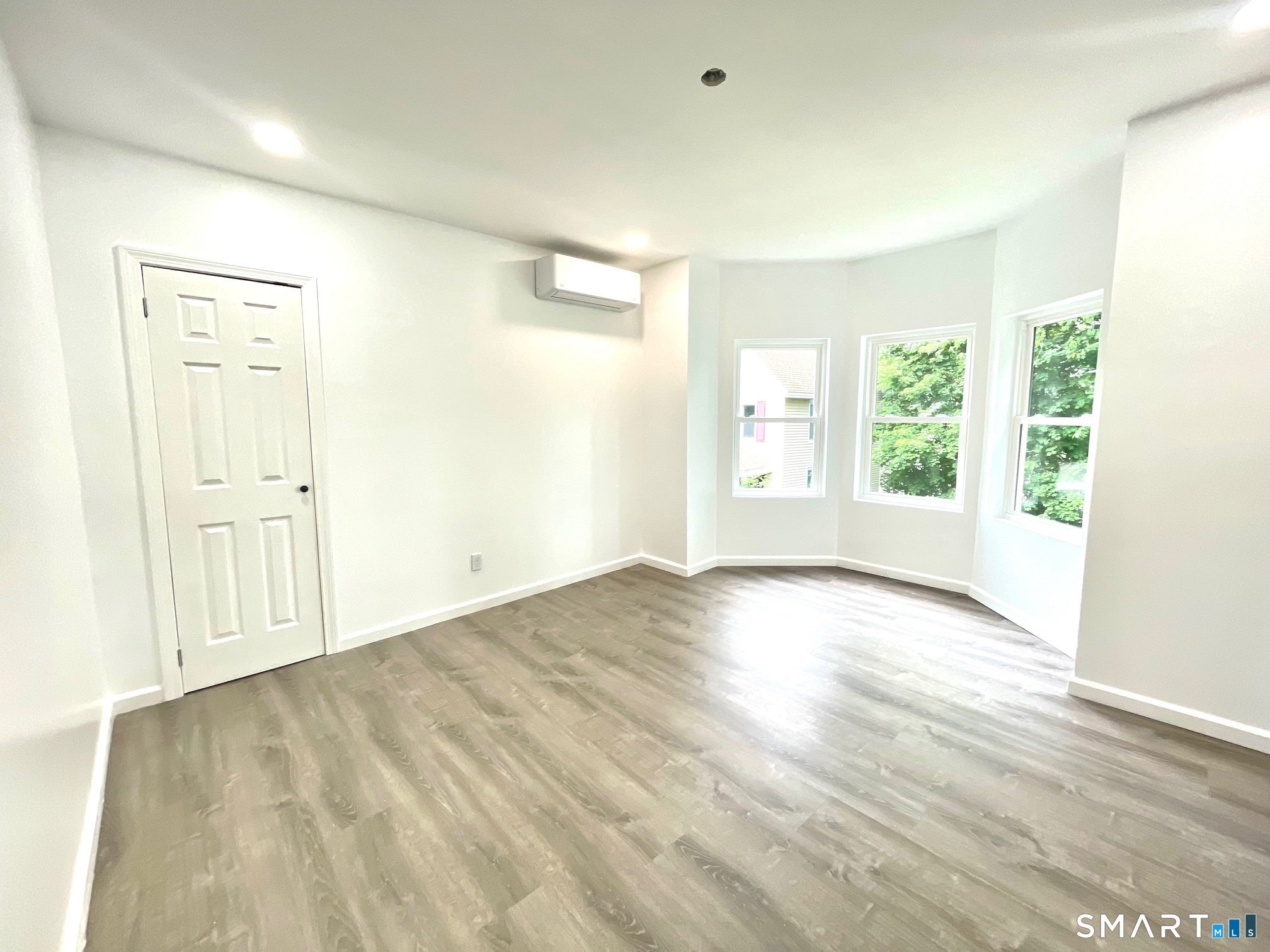 32 Lester Street 2 — photo