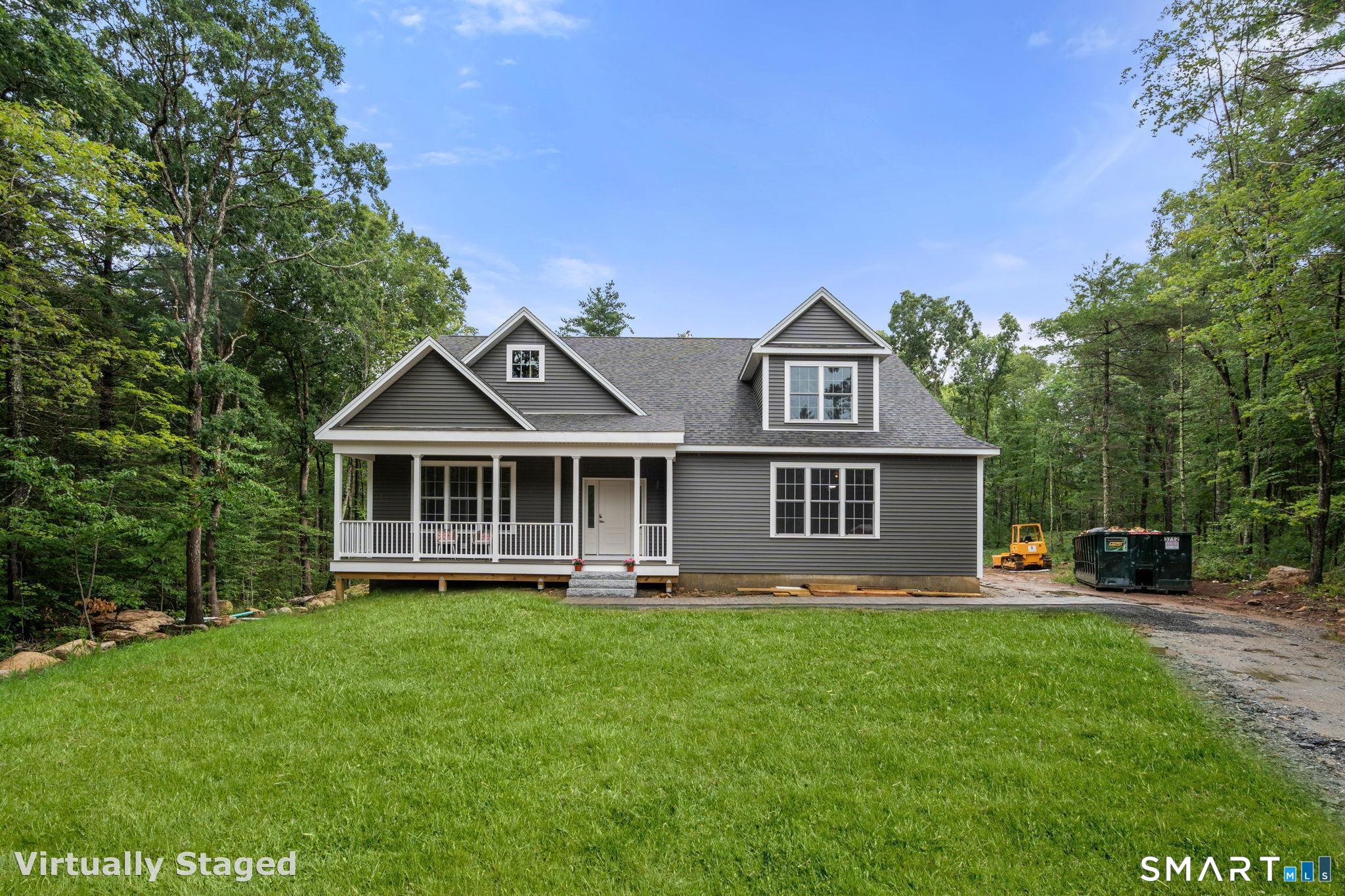 21 Angela Lane — photo