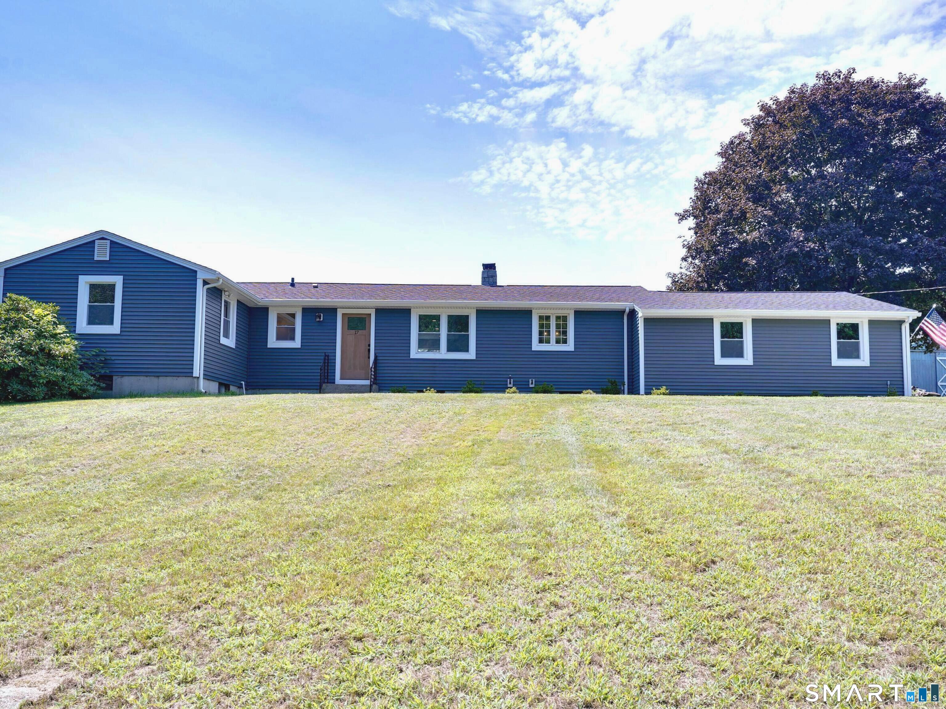 17 Wauregan Road — photo