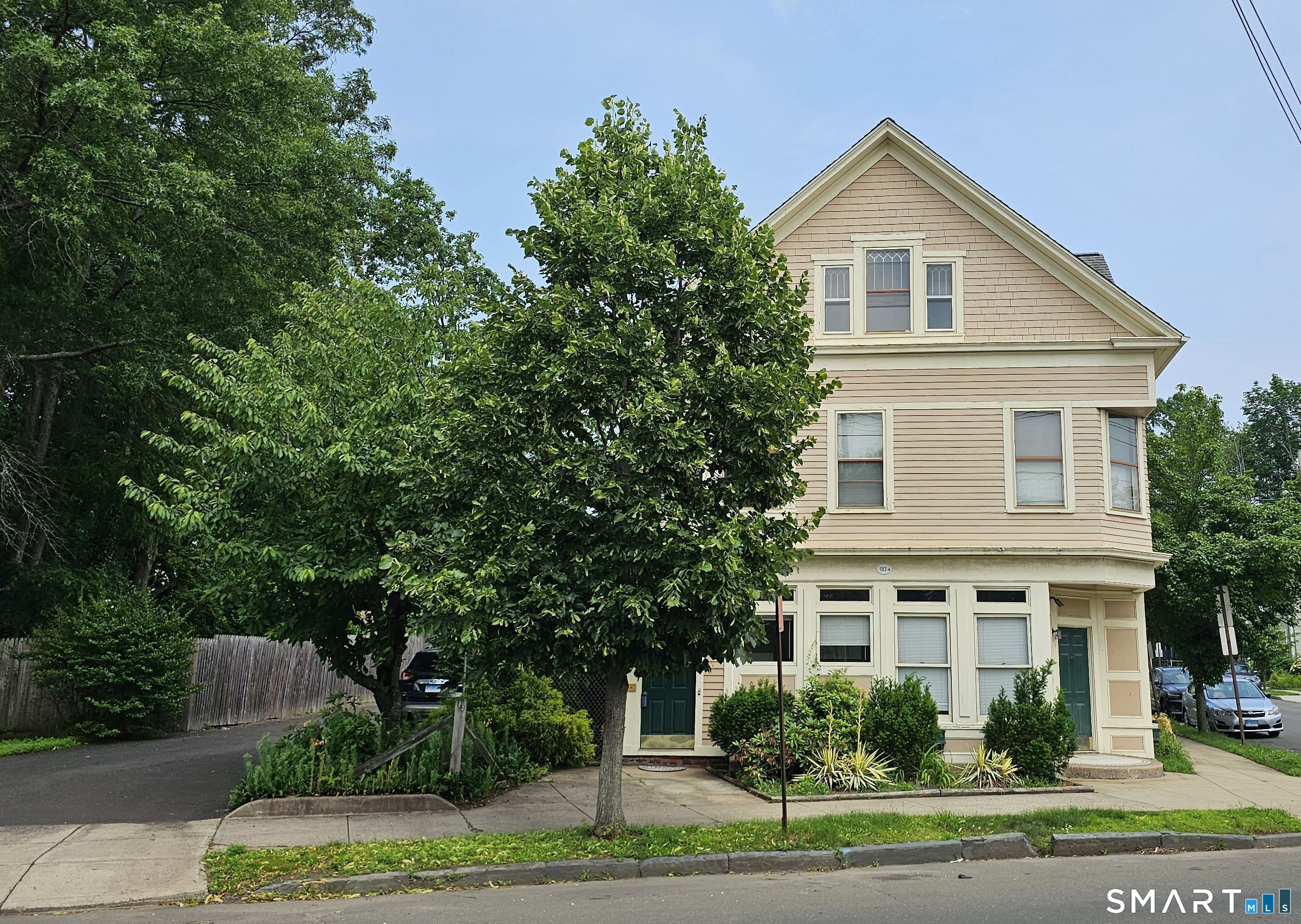 169 Winchester Avenue 3 — photo