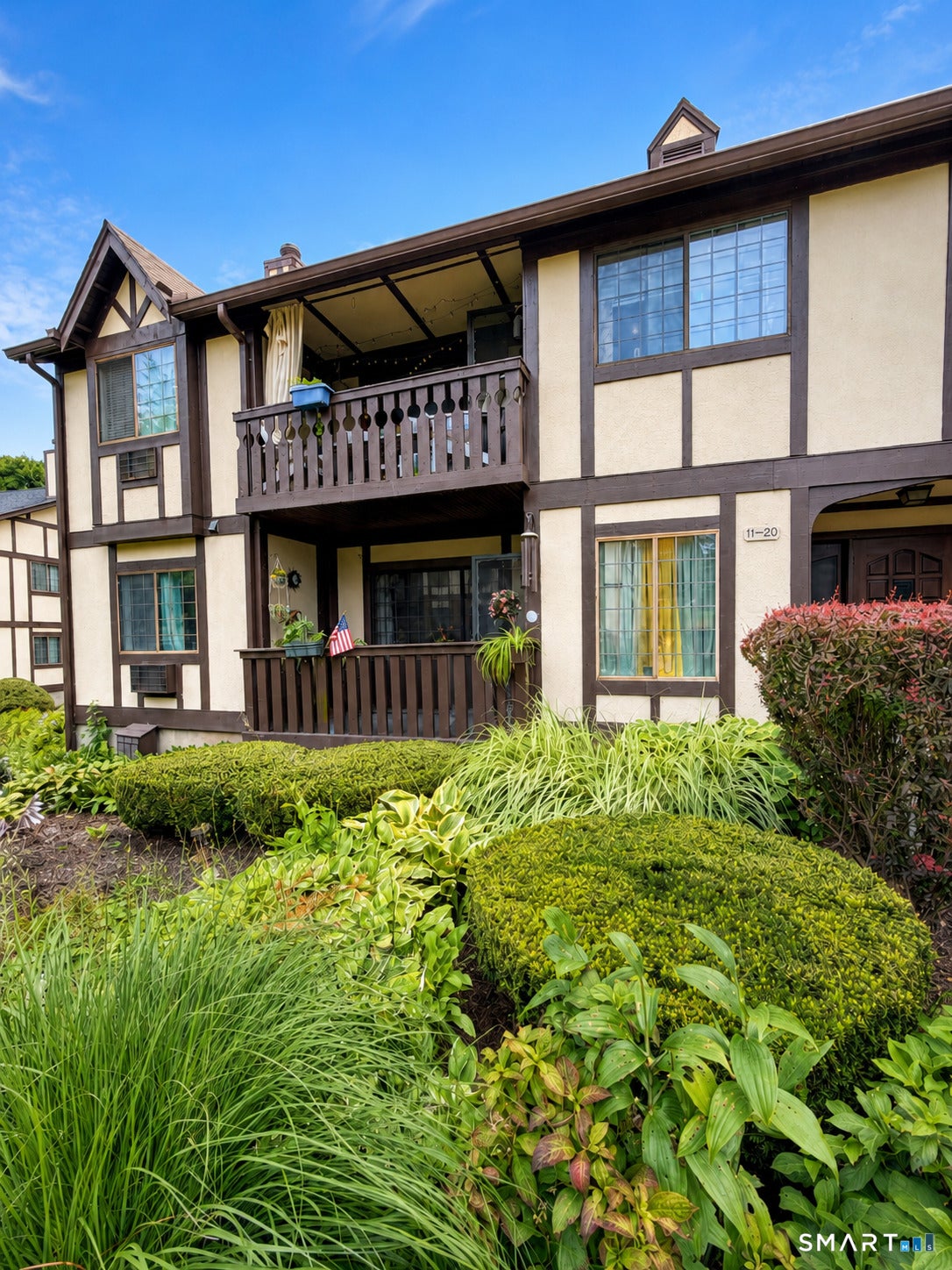 11 Chatham Court — photo