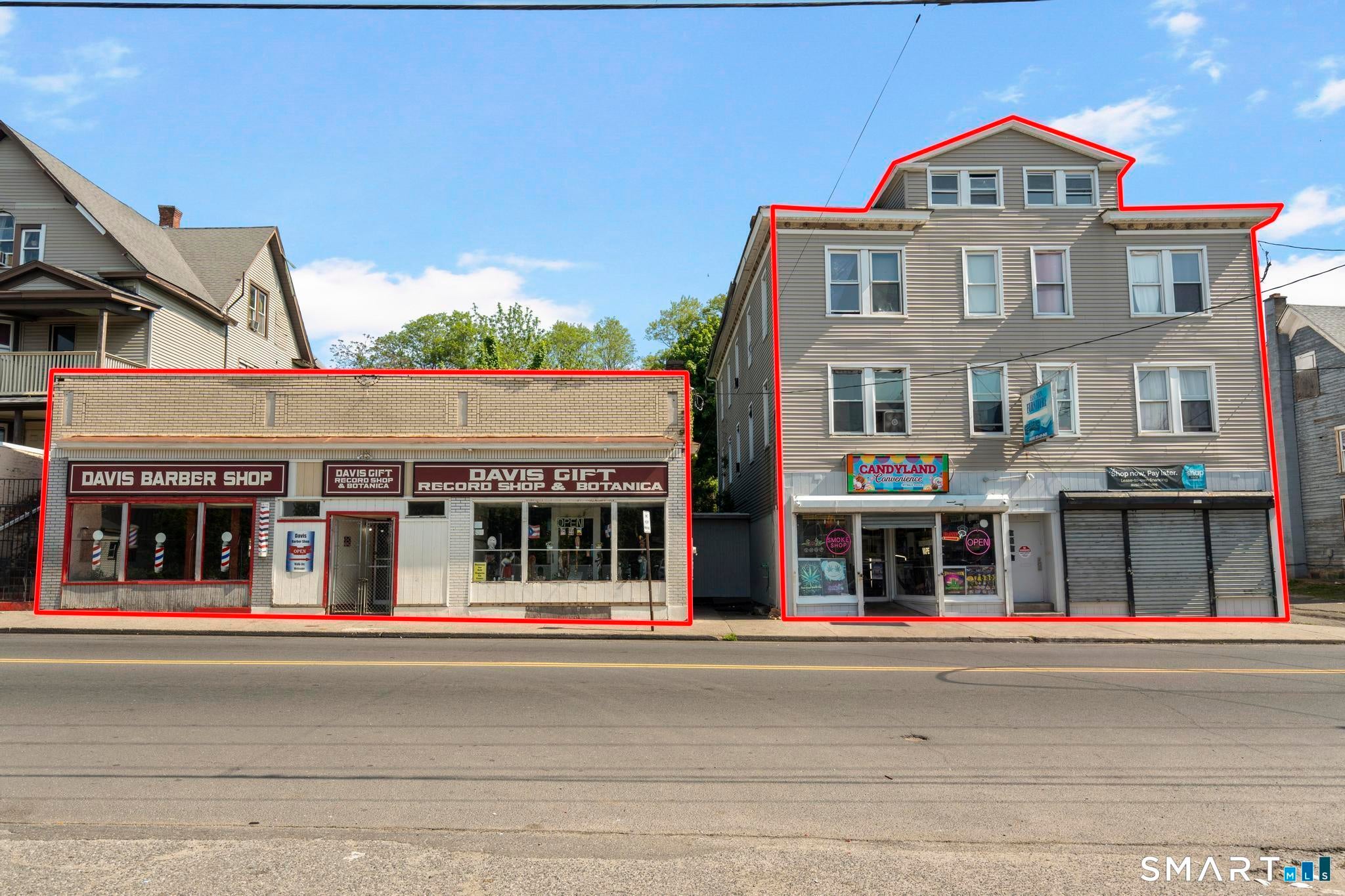651 East Main Street — photo