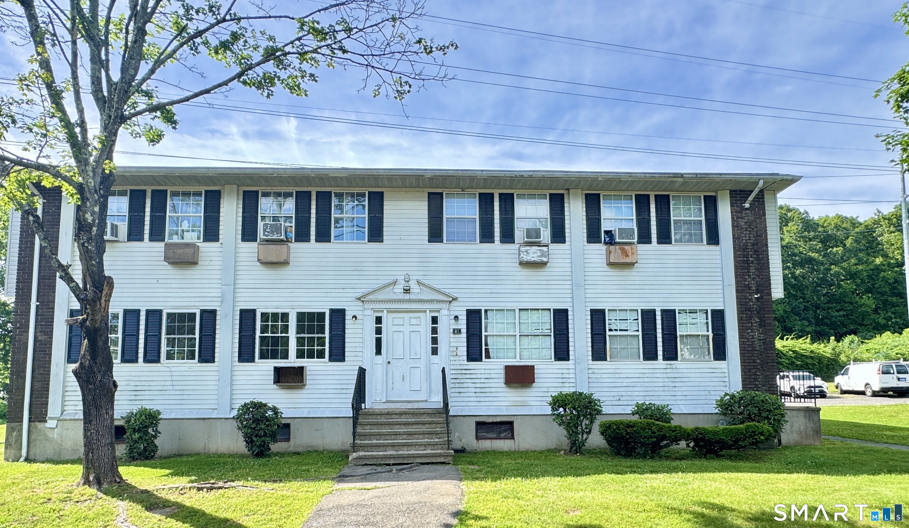 81 Angel Drive a — photo